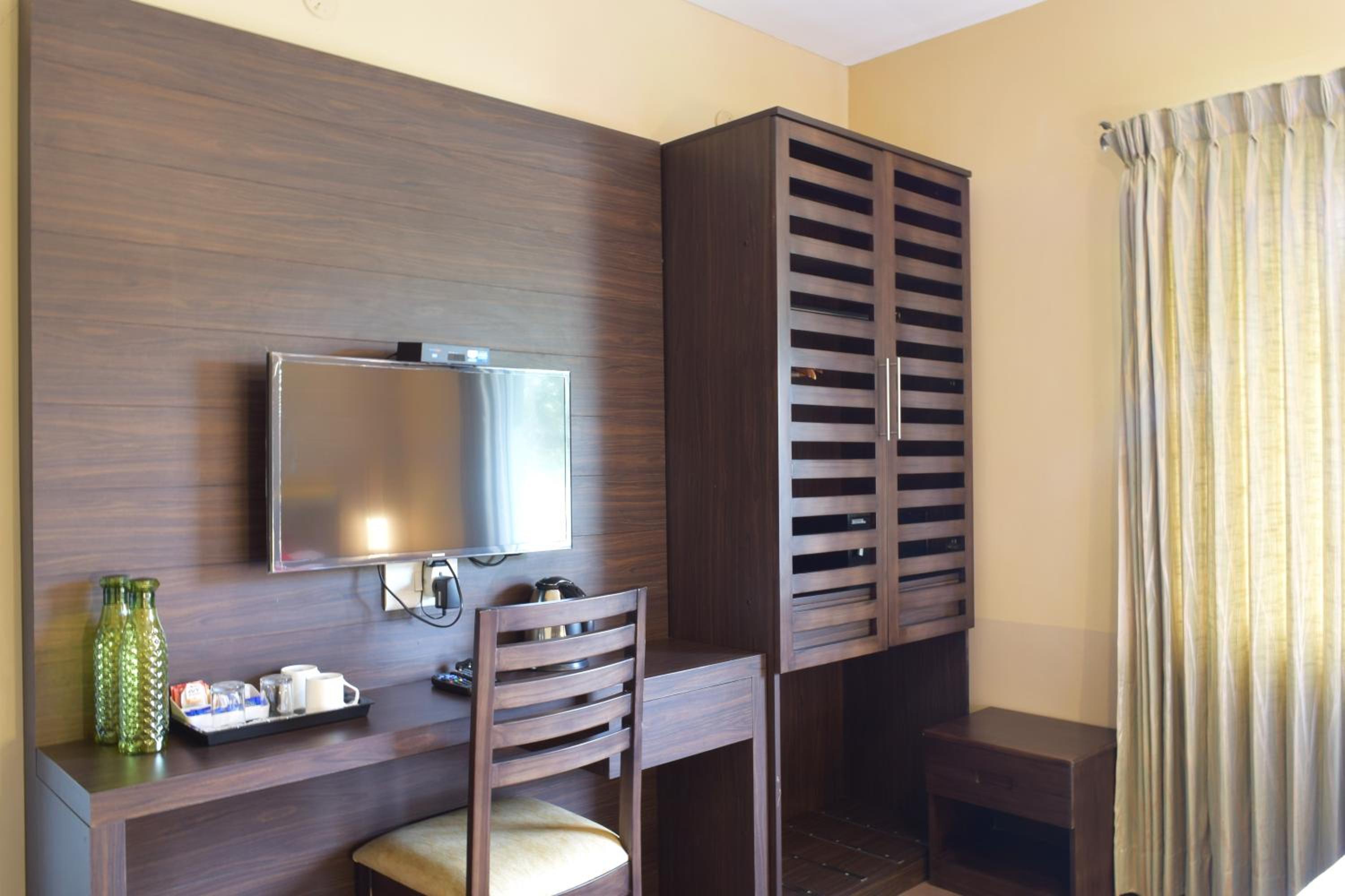 Deluxe Room - Photo 4