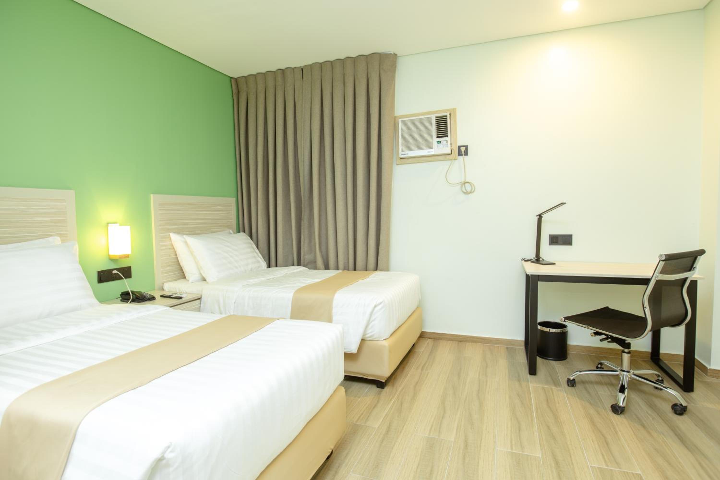 Twin Room - Photo 1