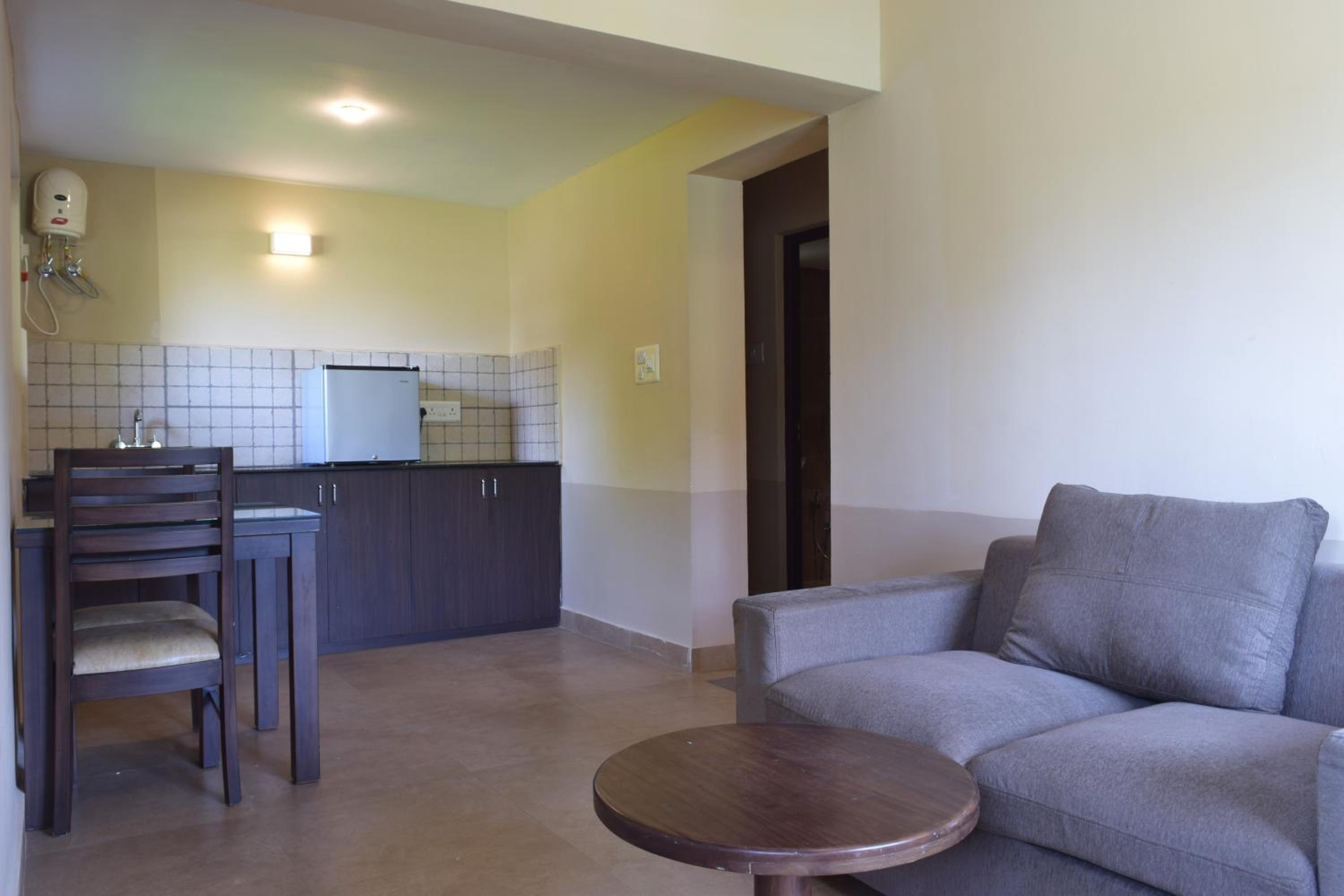 Deluxe Suite - Photo 1