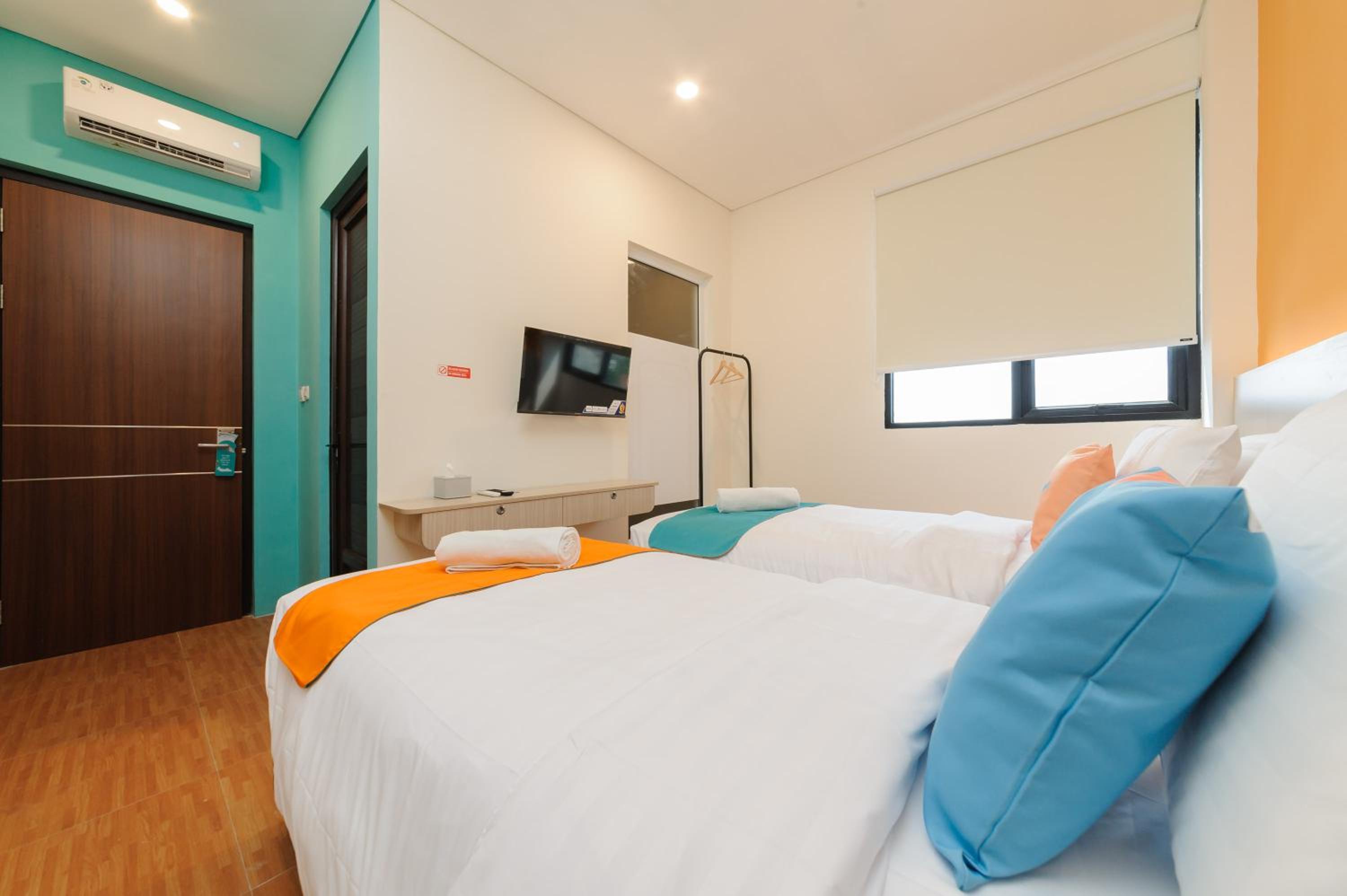 Twin Room - Photo 4