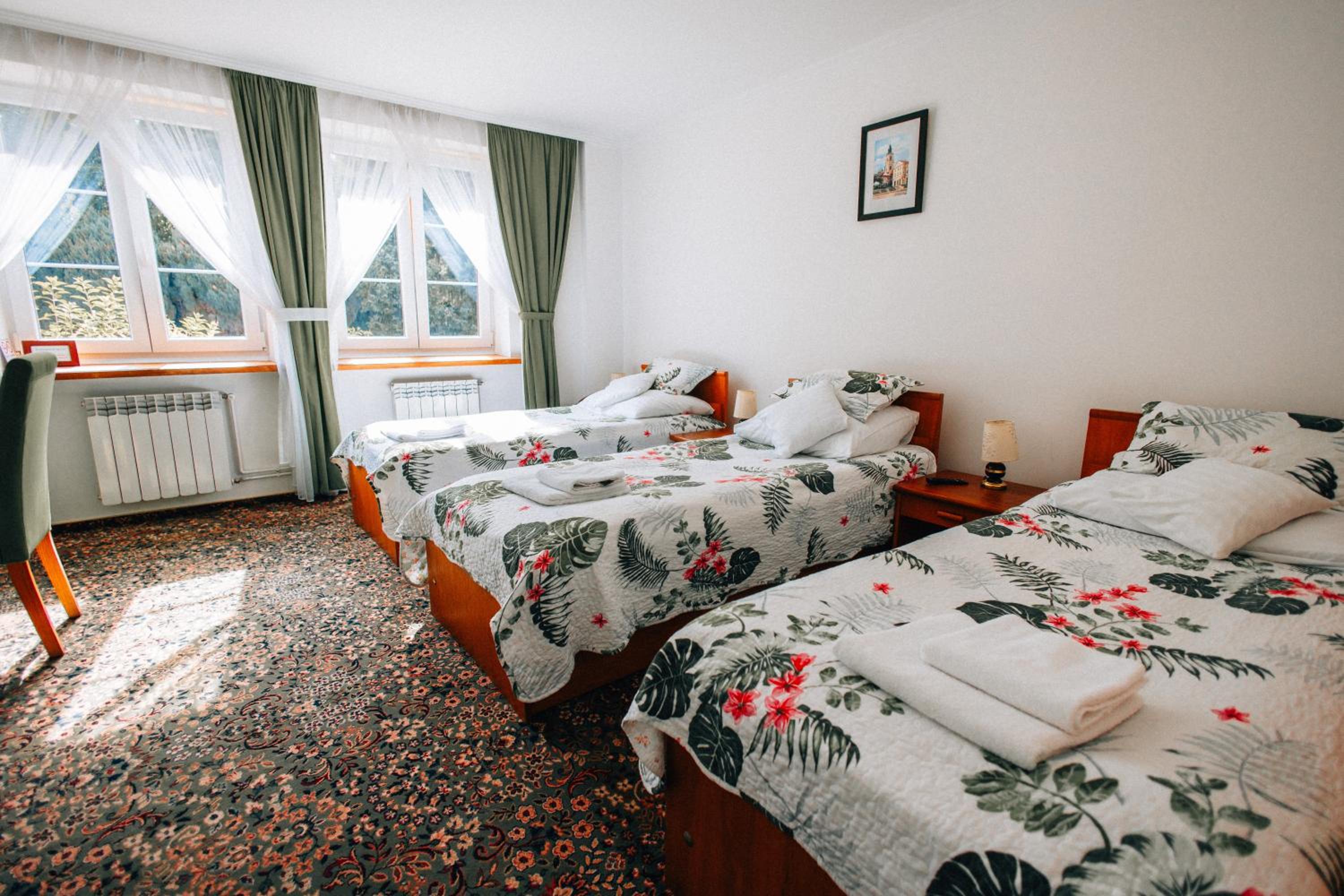 Triple Room