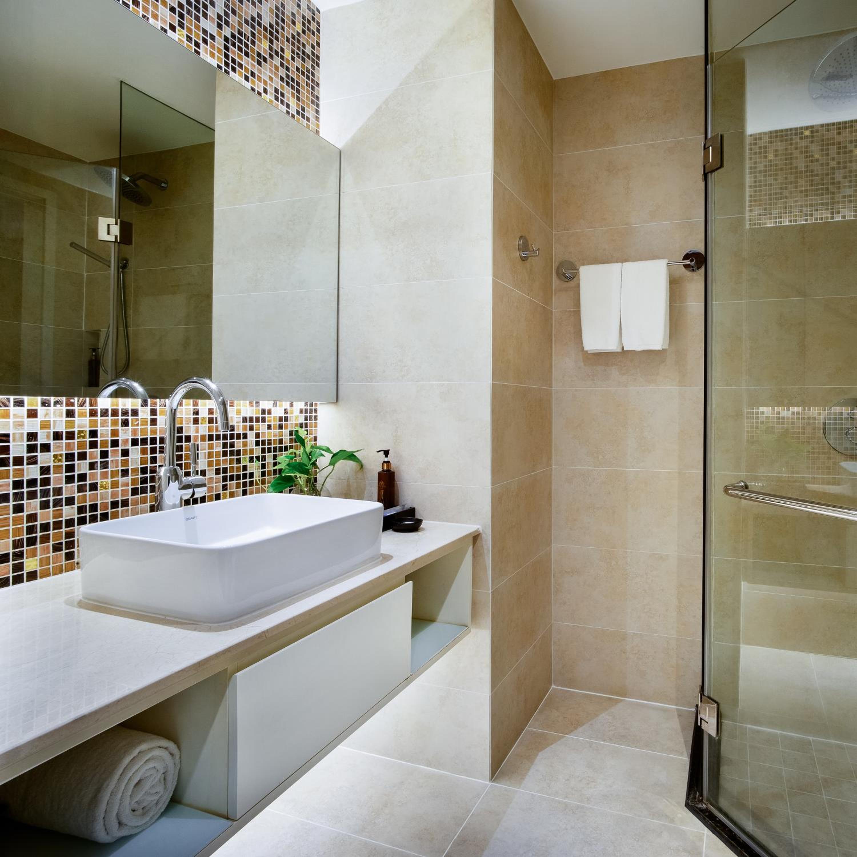 Deluxe Double Room with City View - High Floor photo 3