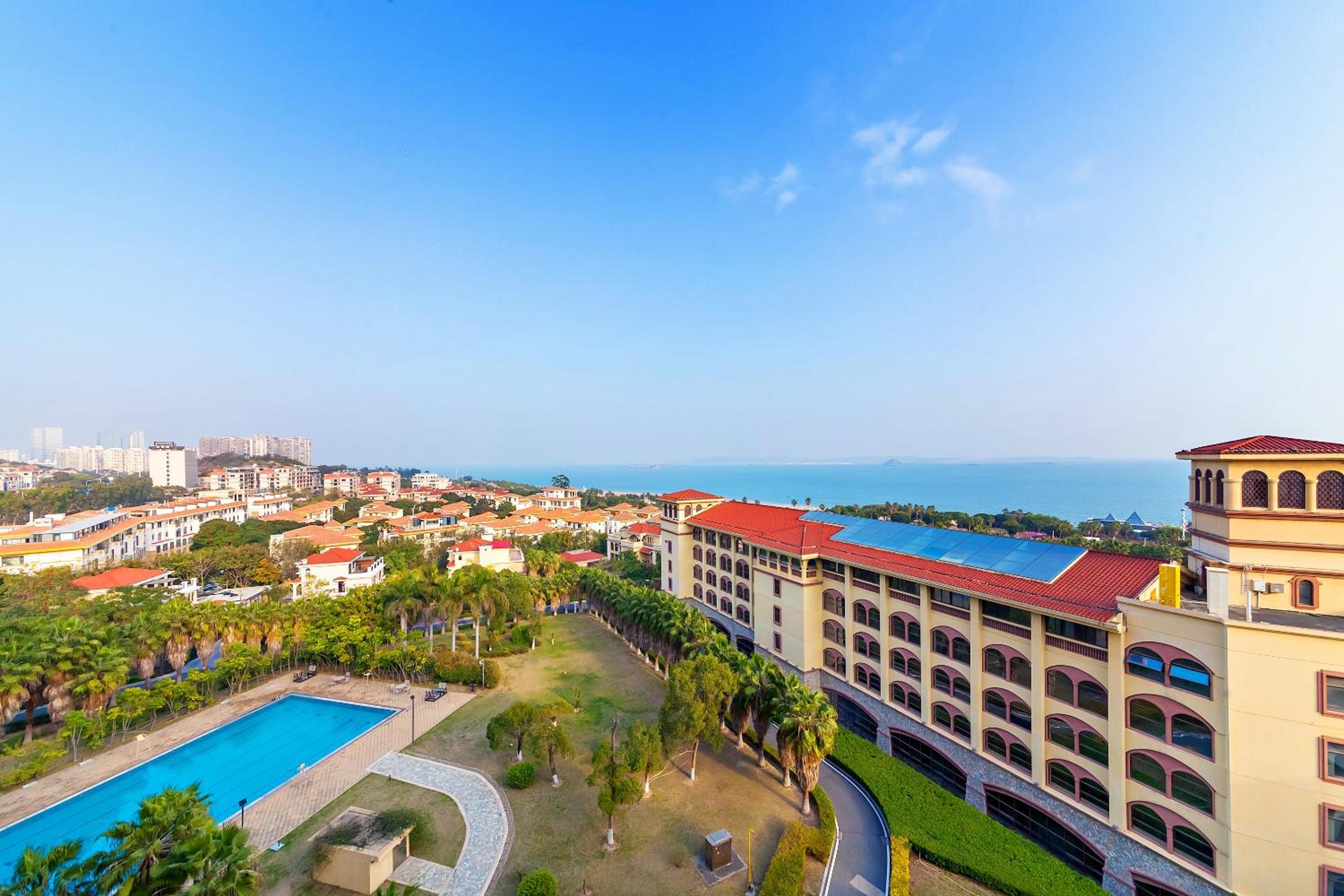 Elegant Sea View Business King Room
