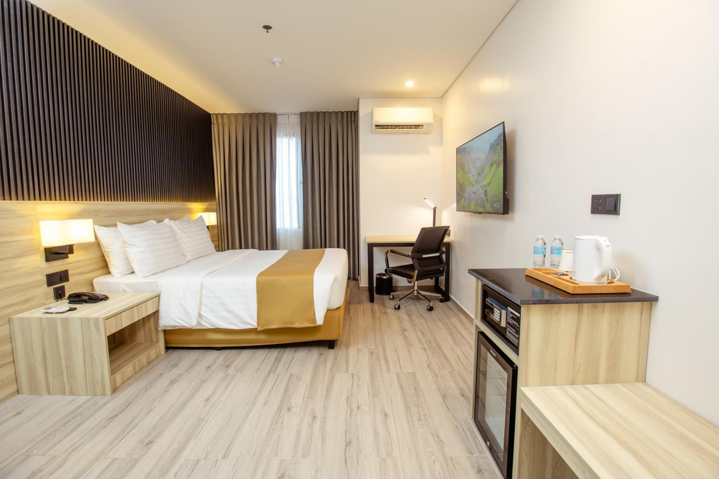 Deluxe Queen Room photo 1
