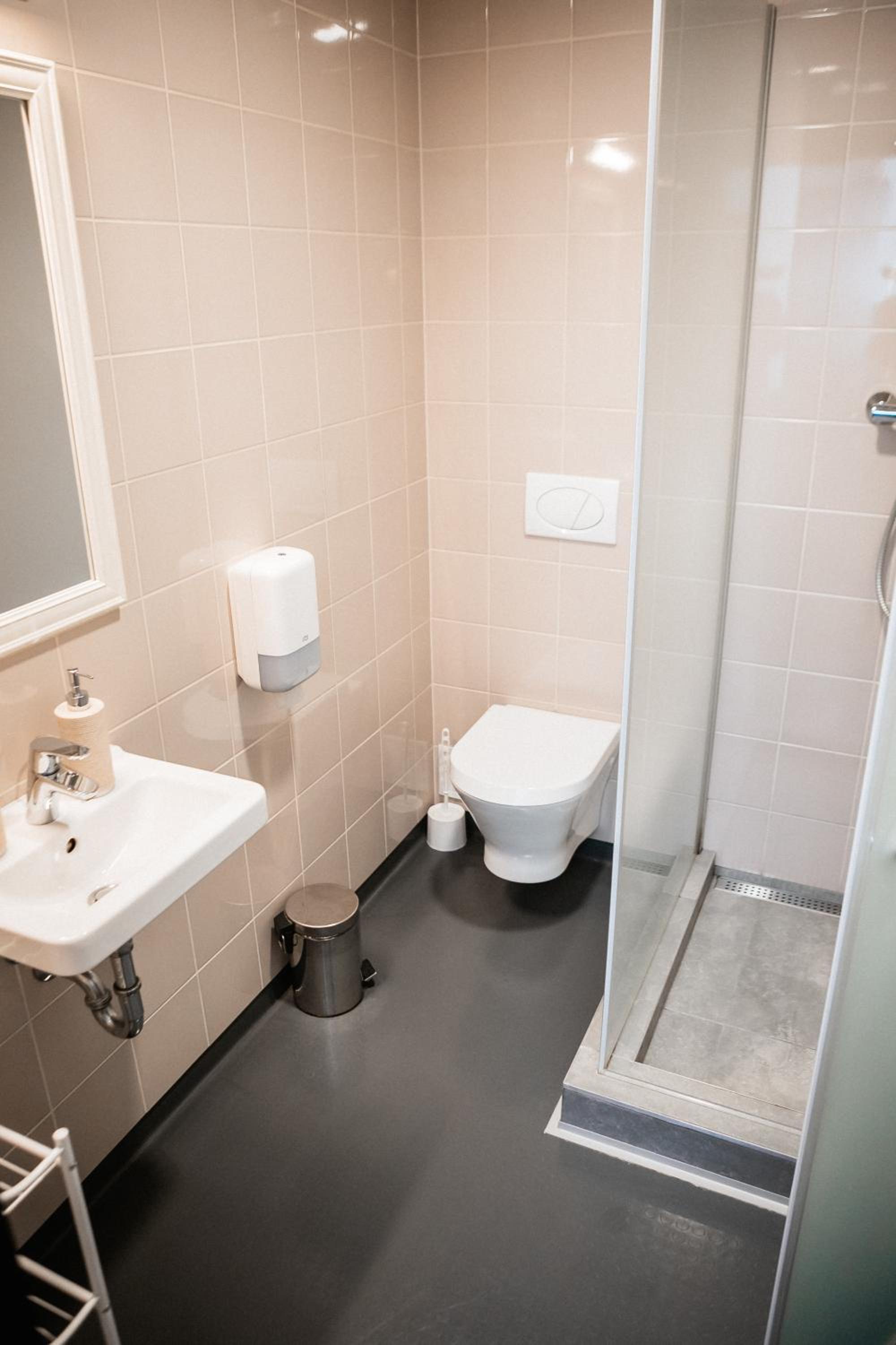 Standard Triple Room - Photo 3