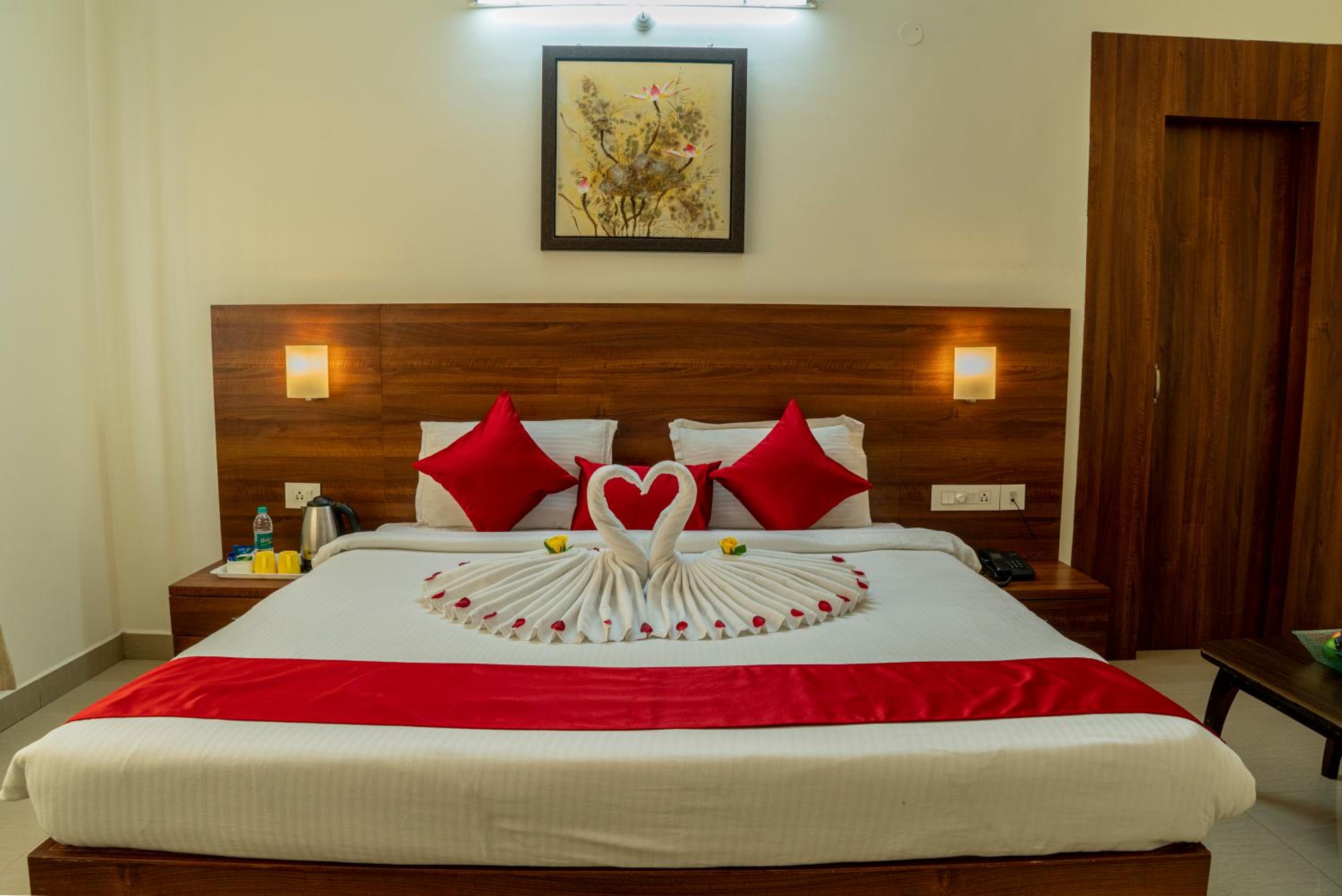 Deluxe King Suite