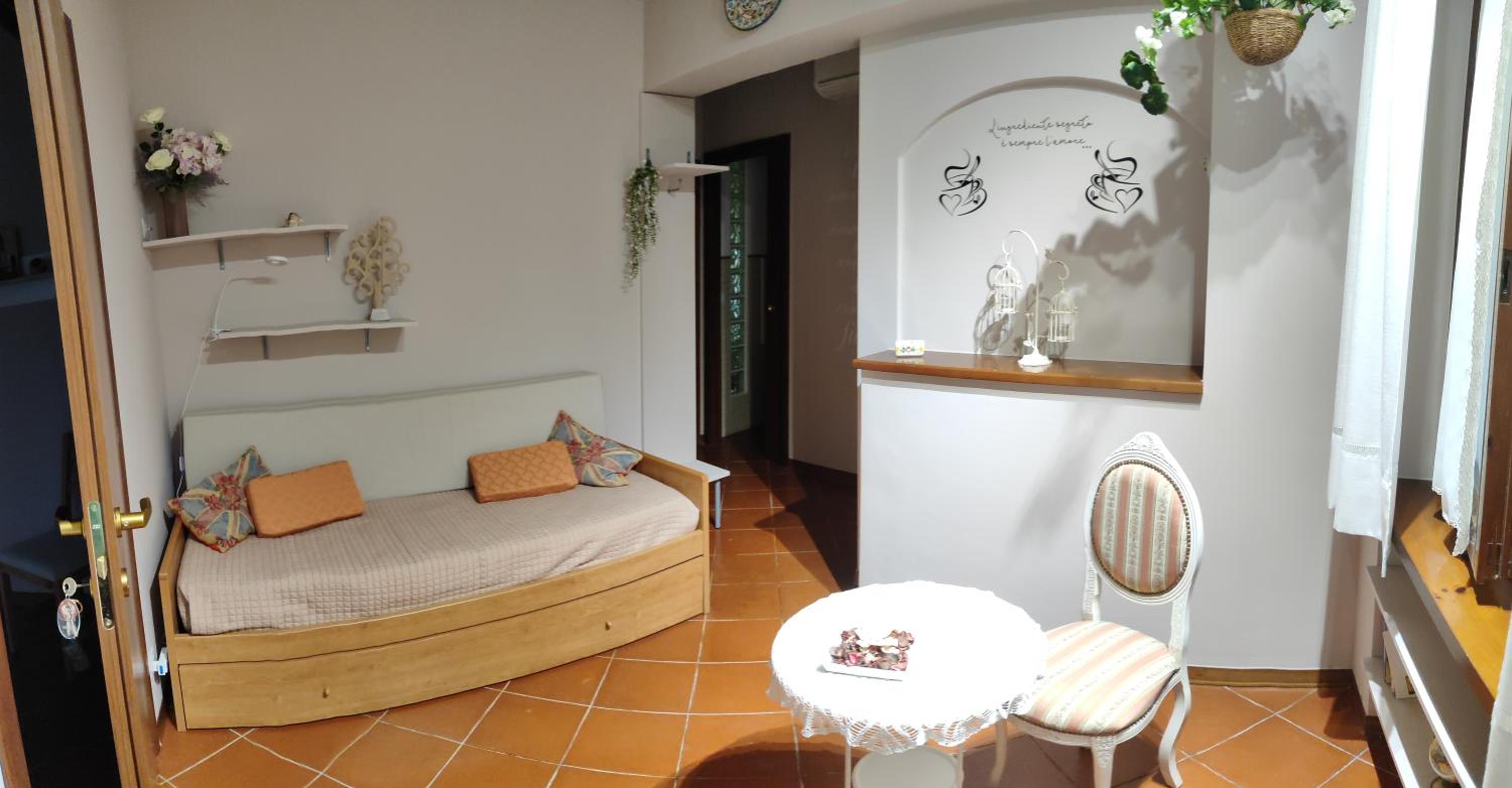 Classic Double Room with Balcony photo 2