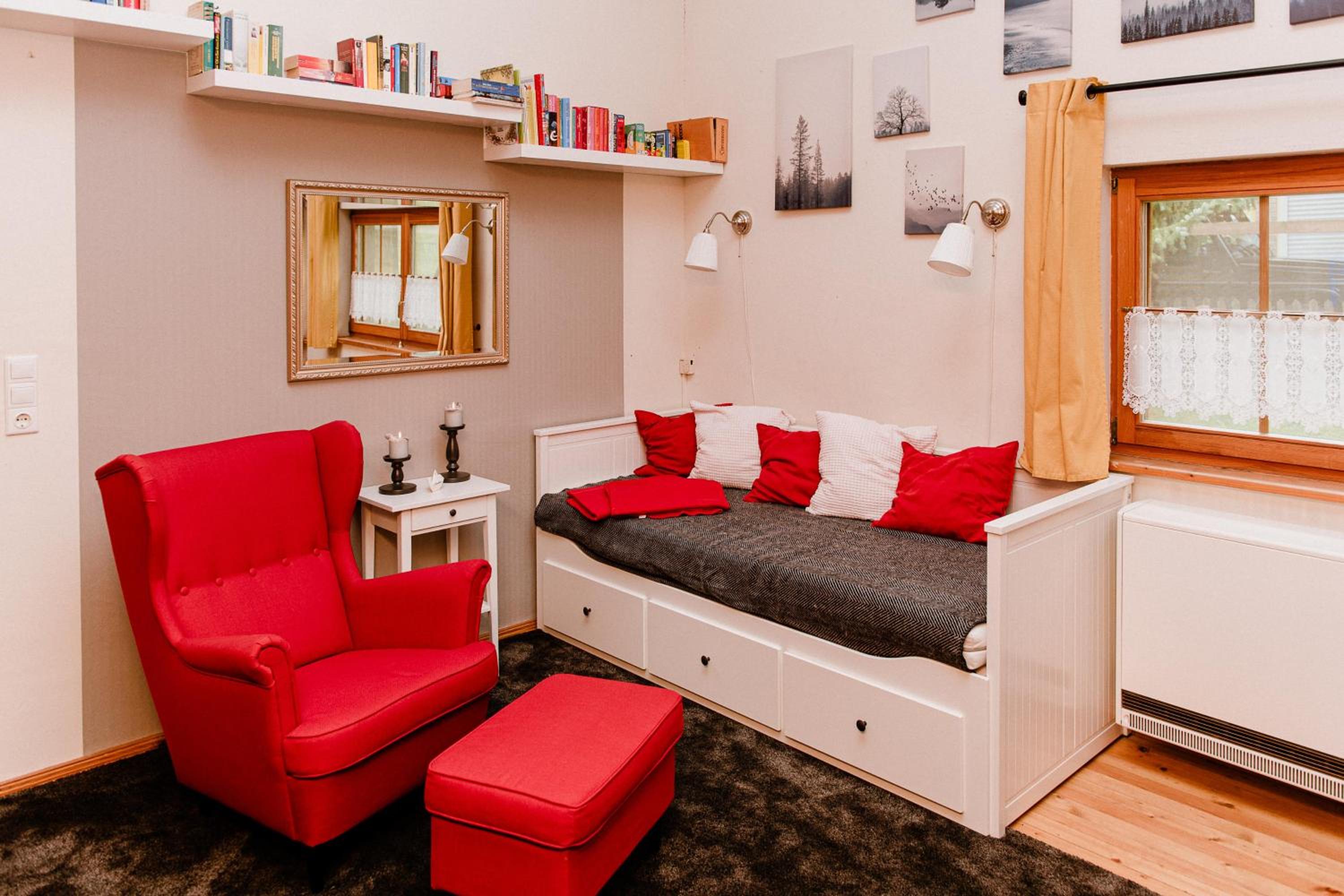 Two-Bedroom House photo 2