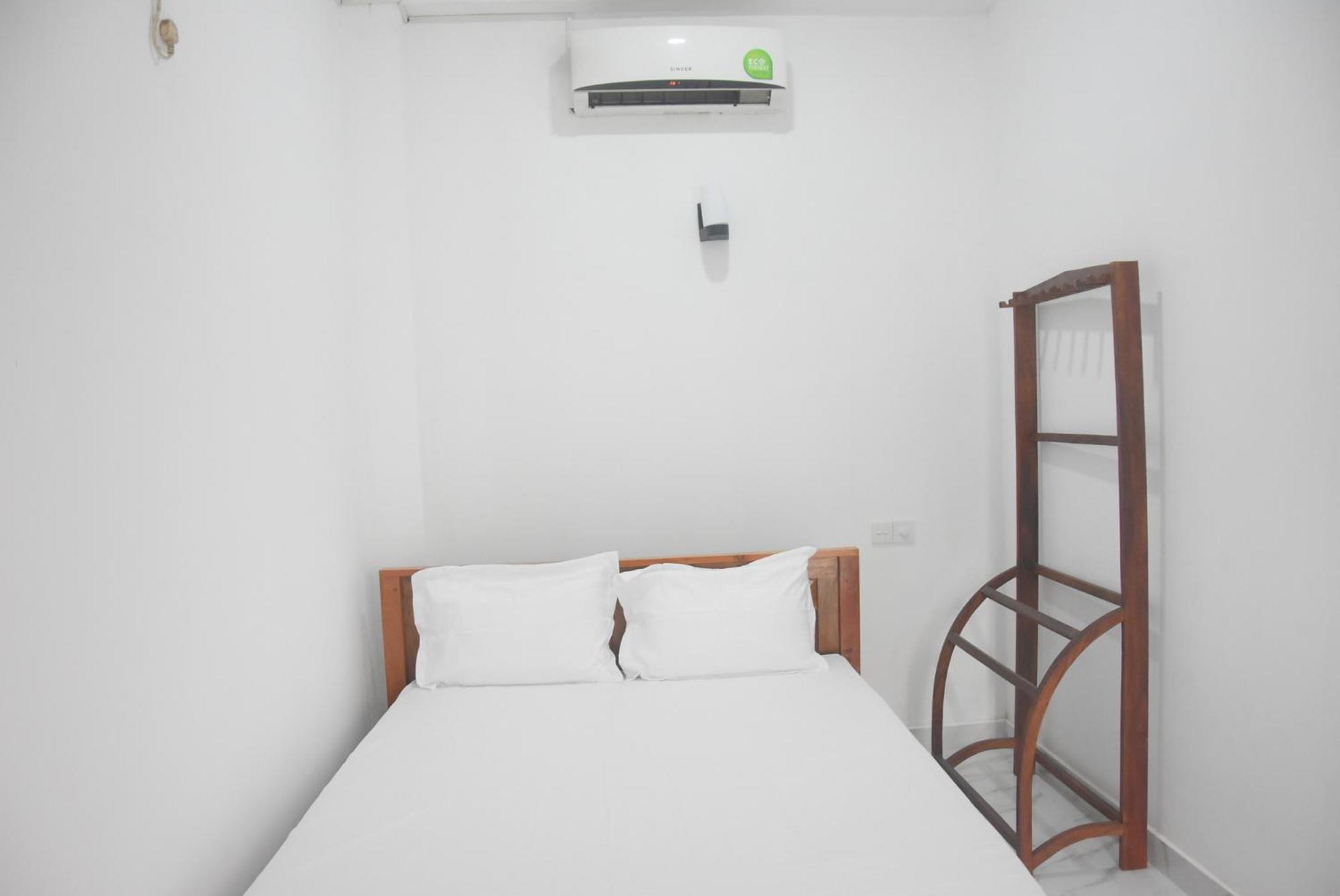 Deluxe Double Room with Balcony photo 1