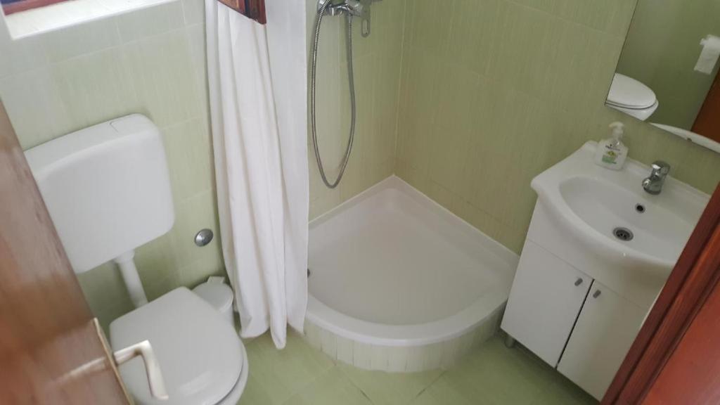 Apartment - Photo 5