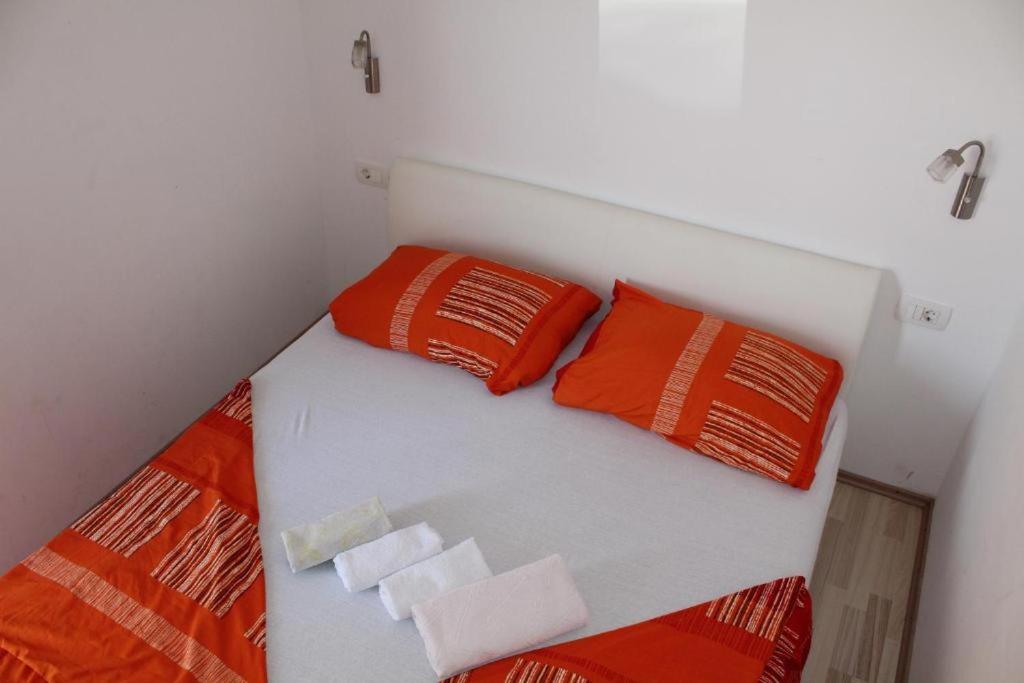 Apartment - Photo 1
