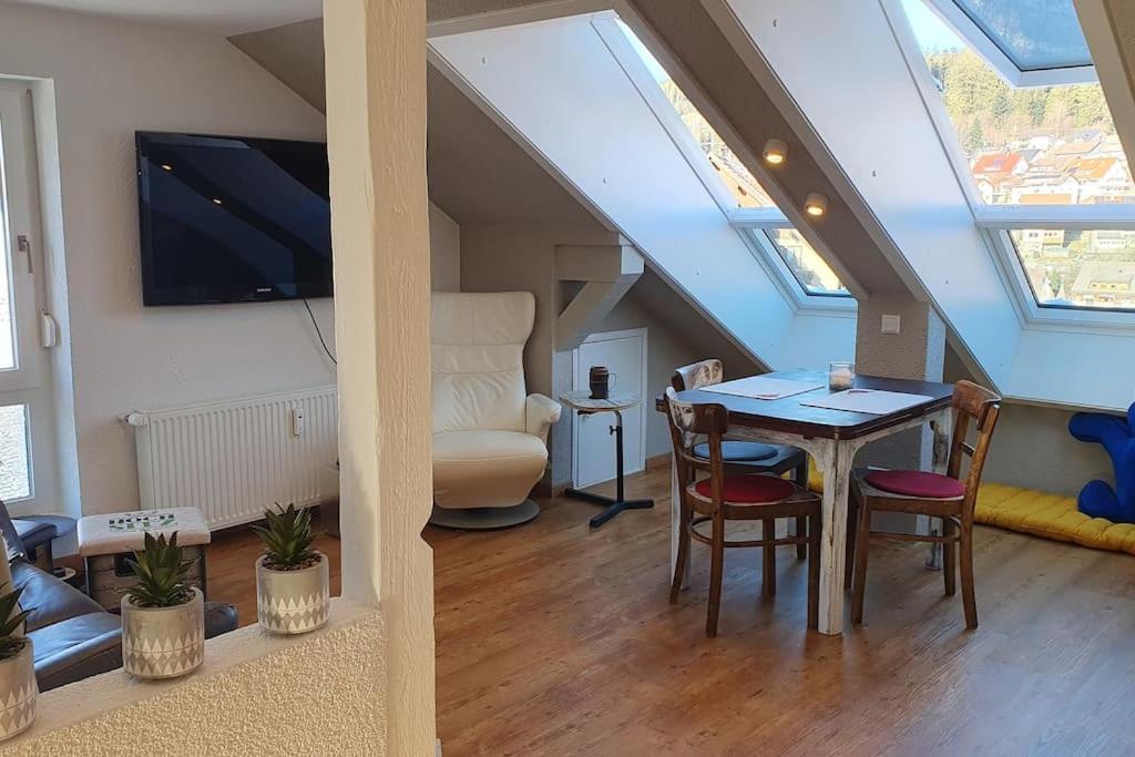 One-Bedroom Loft Apartment with Balcony photo 1
