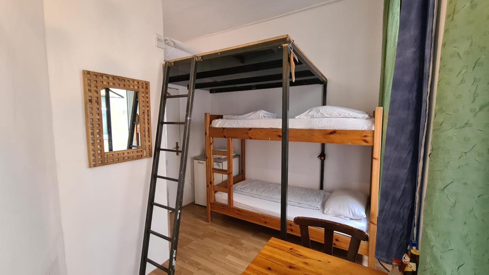 Budget Double Room photo 1