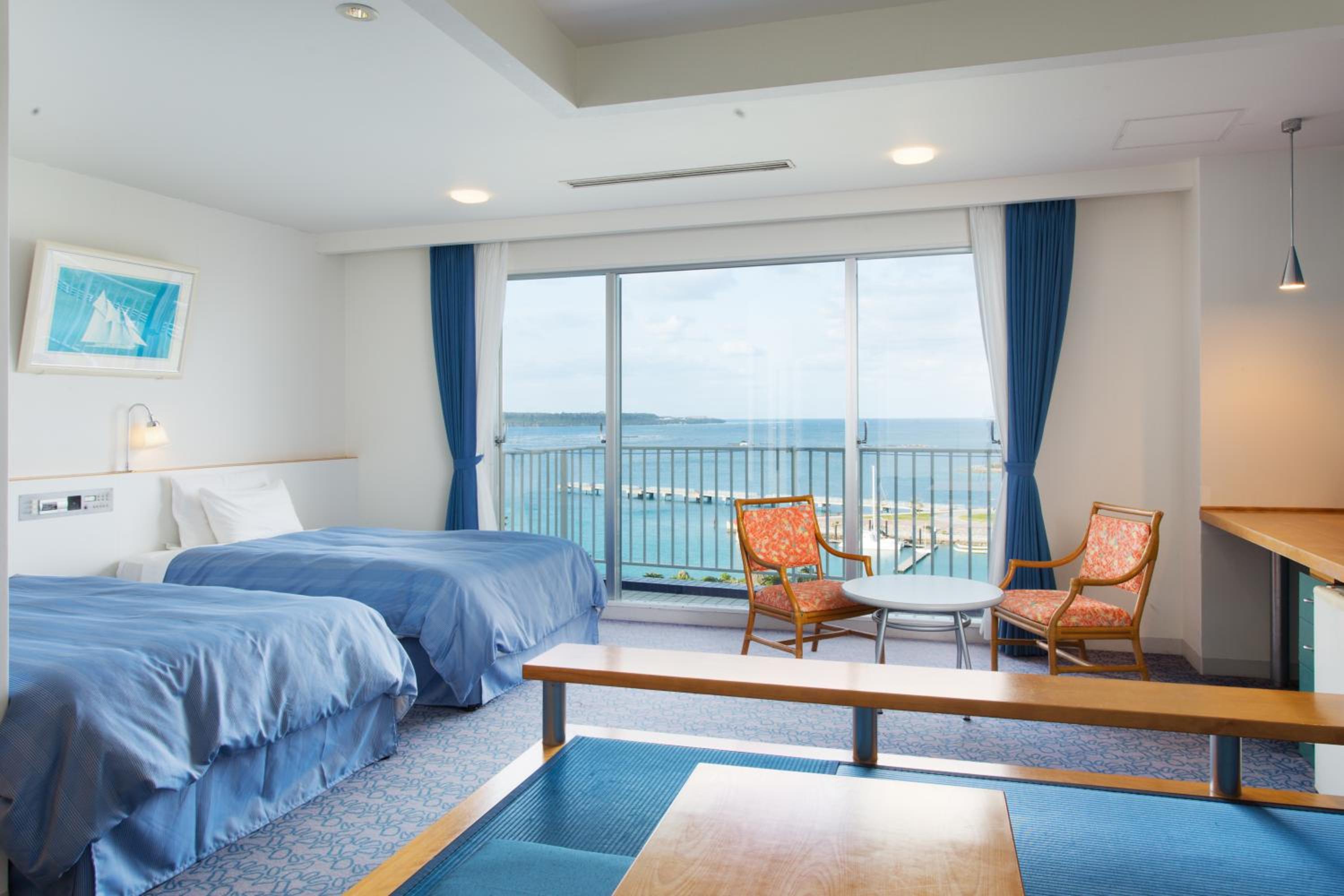 Room with Tatami area and Sea View, Includes “Swim with Dolphin” program (held at 10:30 on the day after check-in)