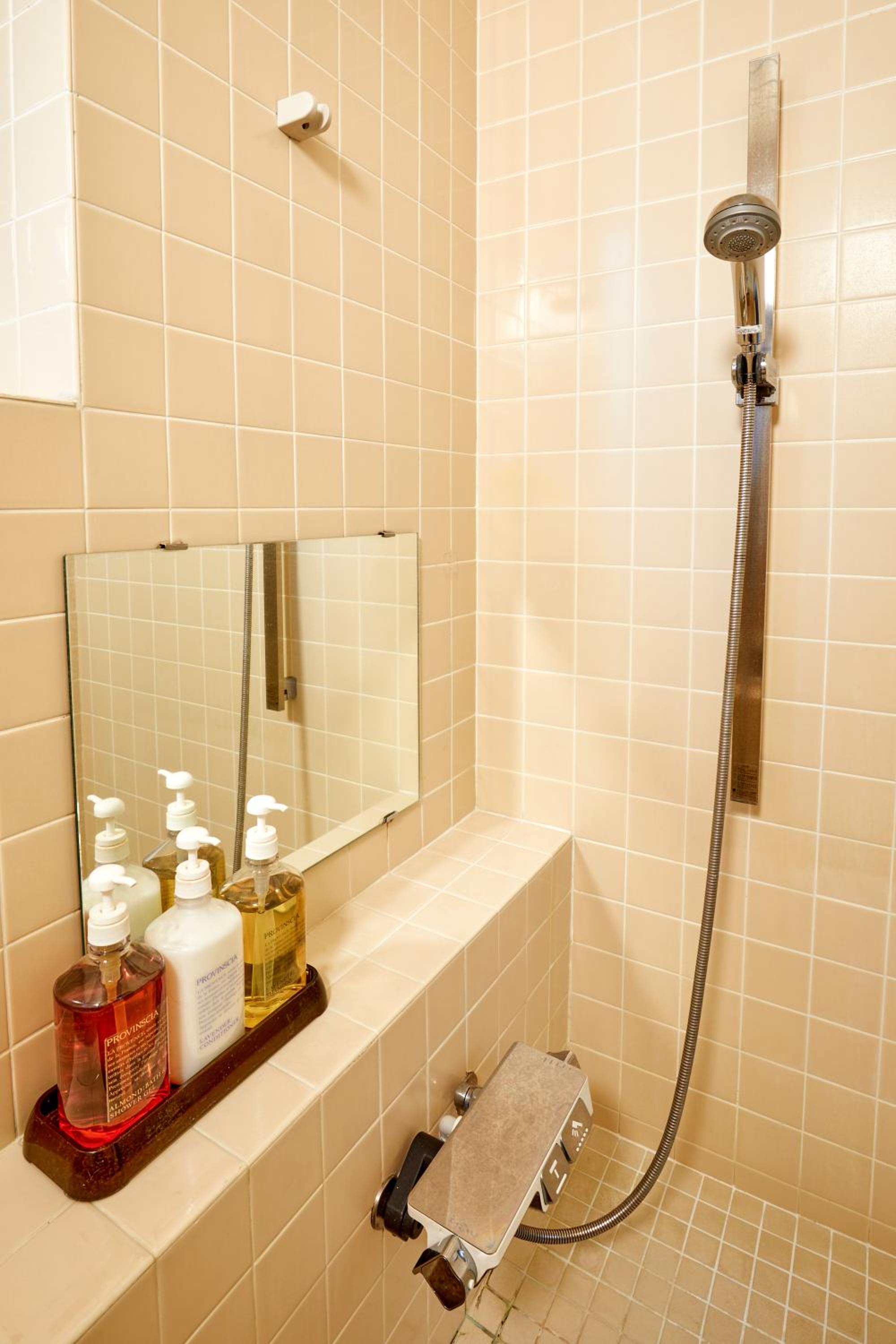 Family Suite - Photo 5