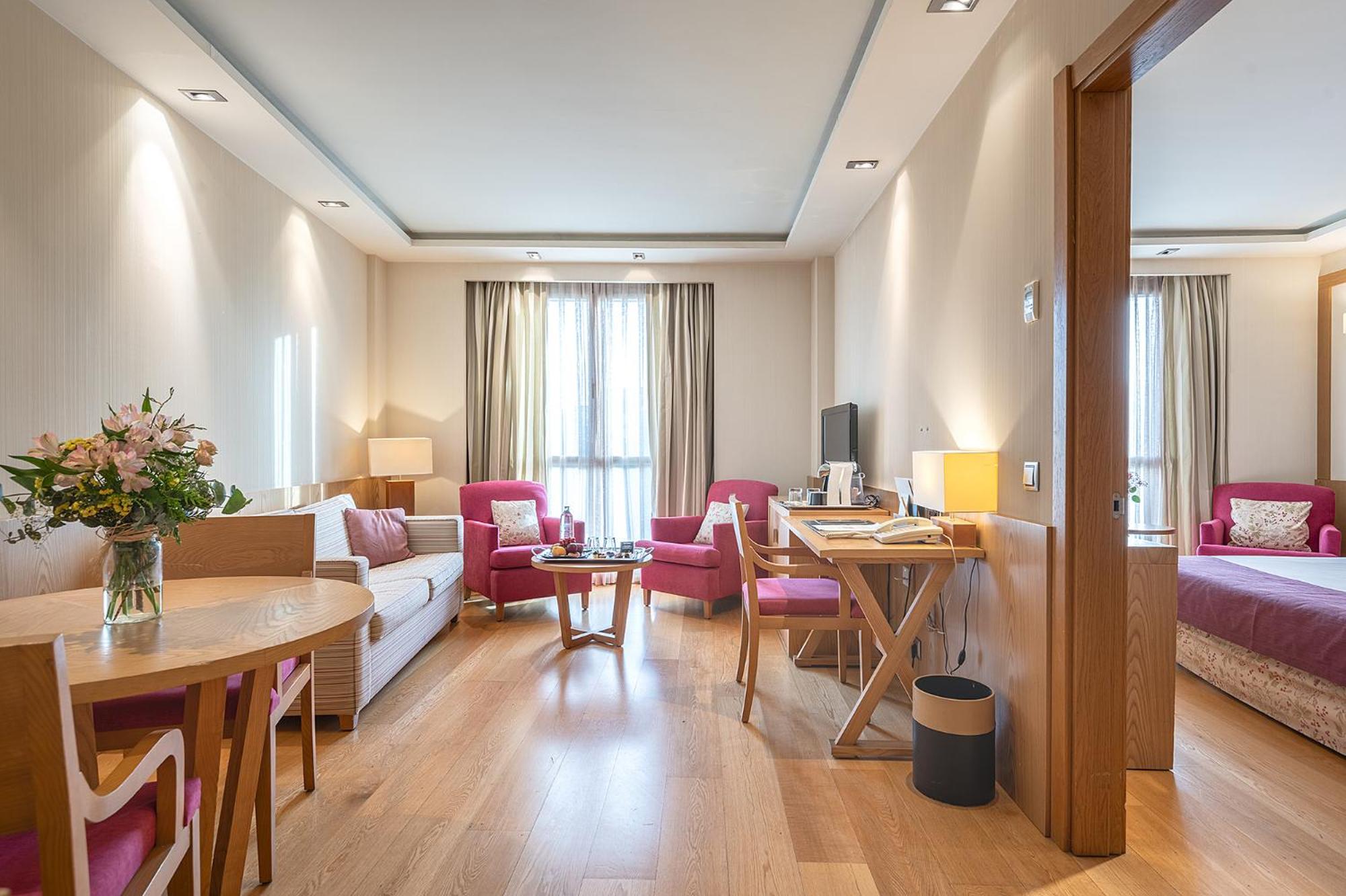 Junior Suite - Photo 1