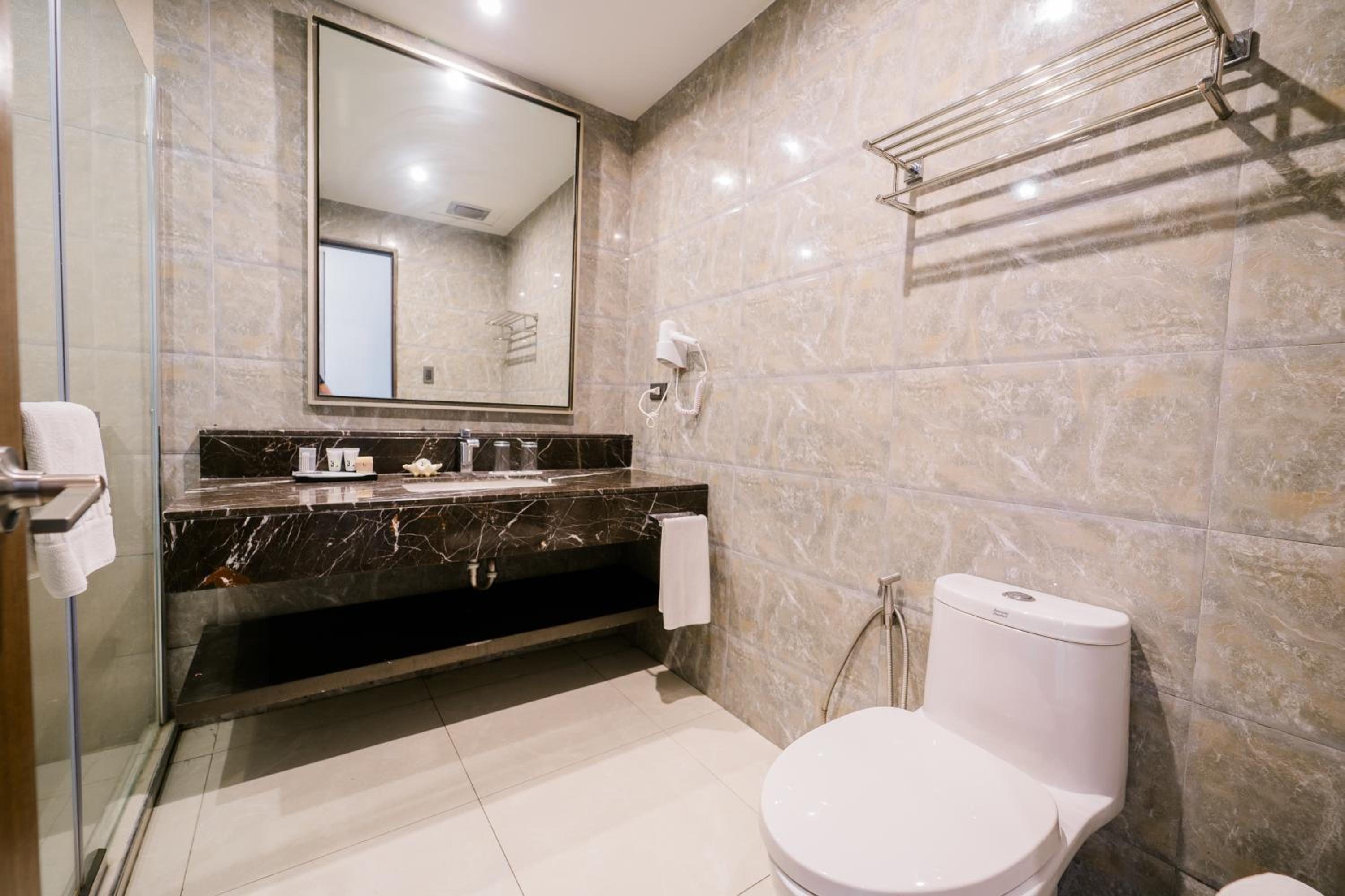 Deluxe Twin Room  - Photo 10