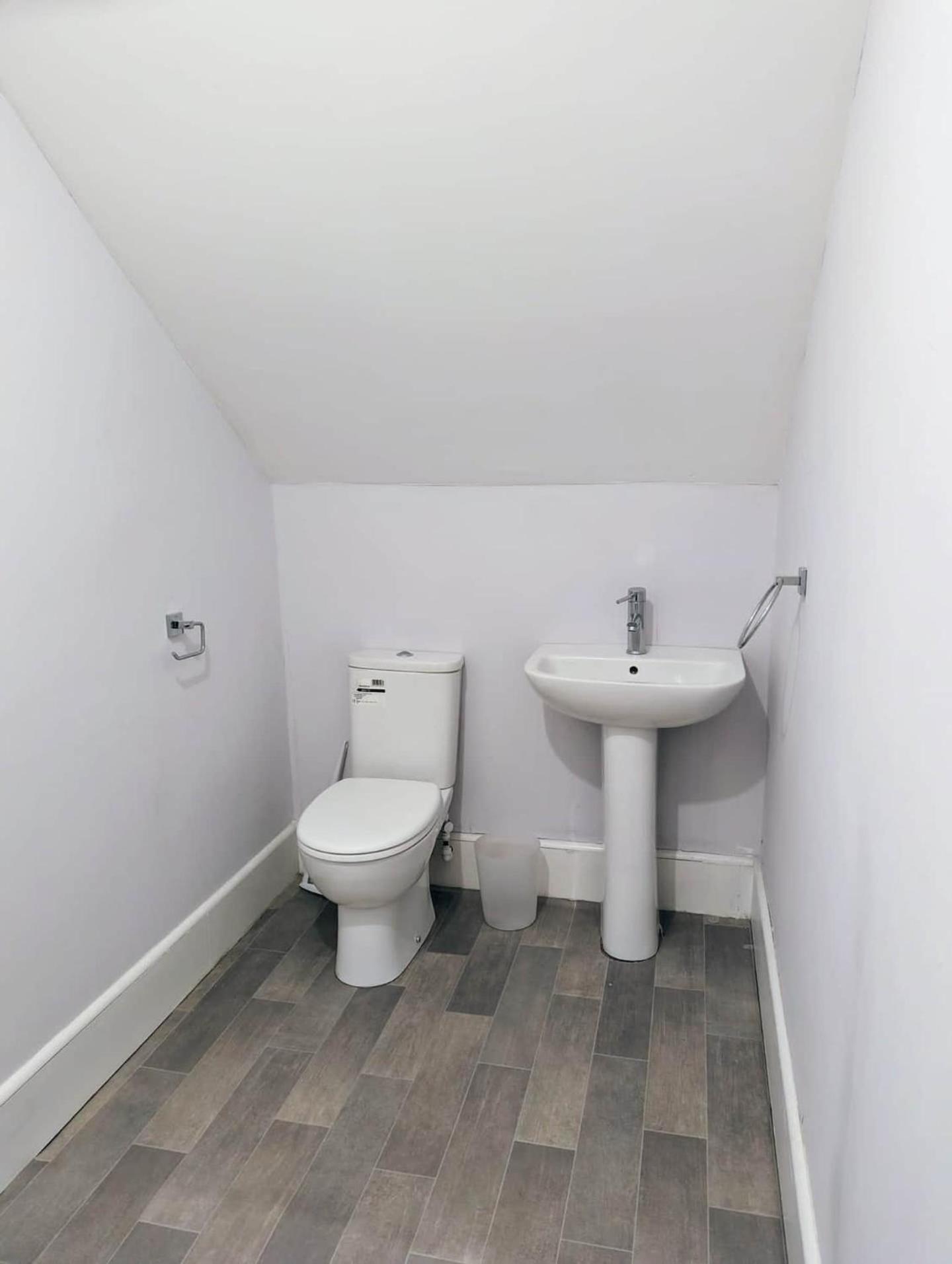 Apartment photo 2