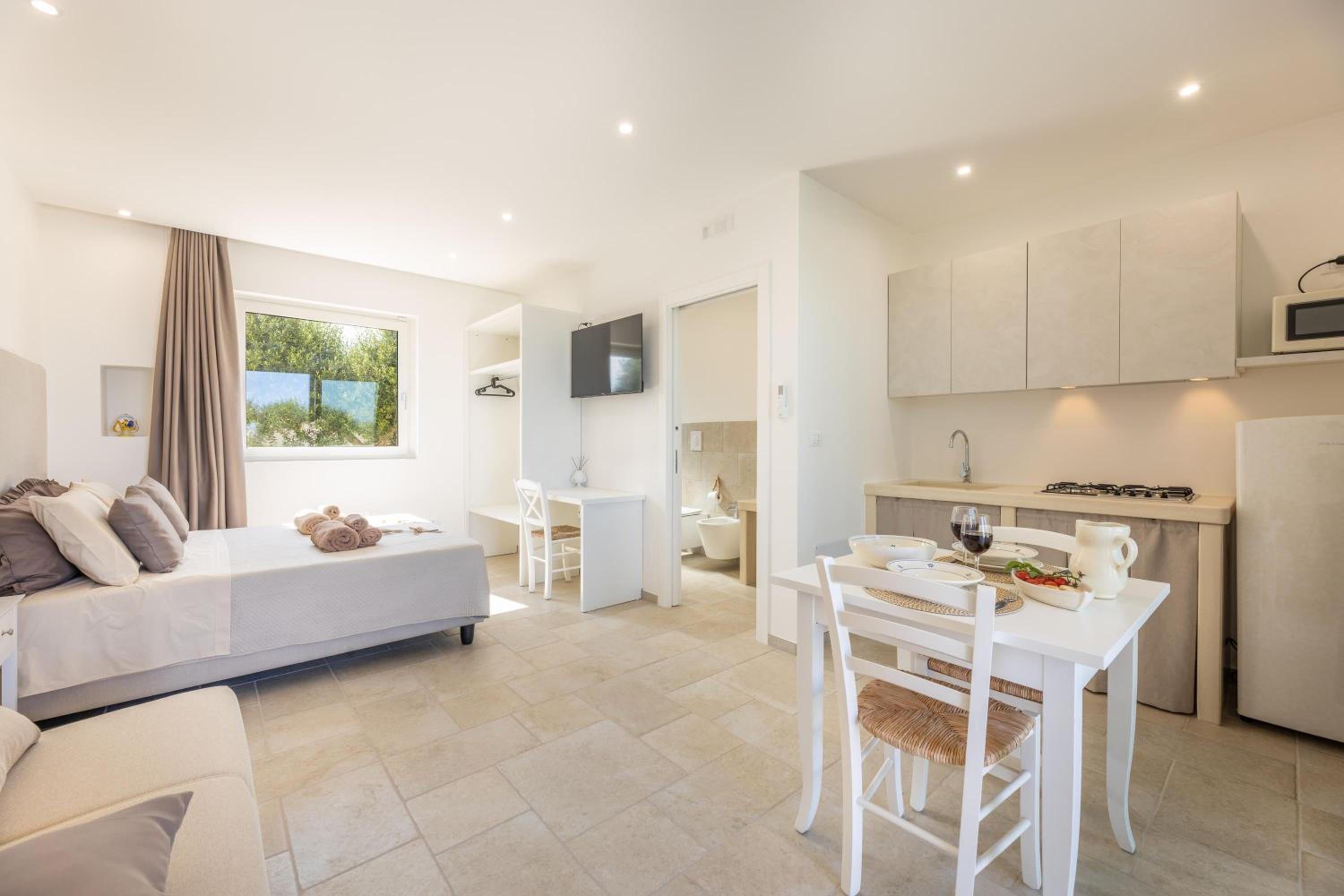 One-Bedroom Villa