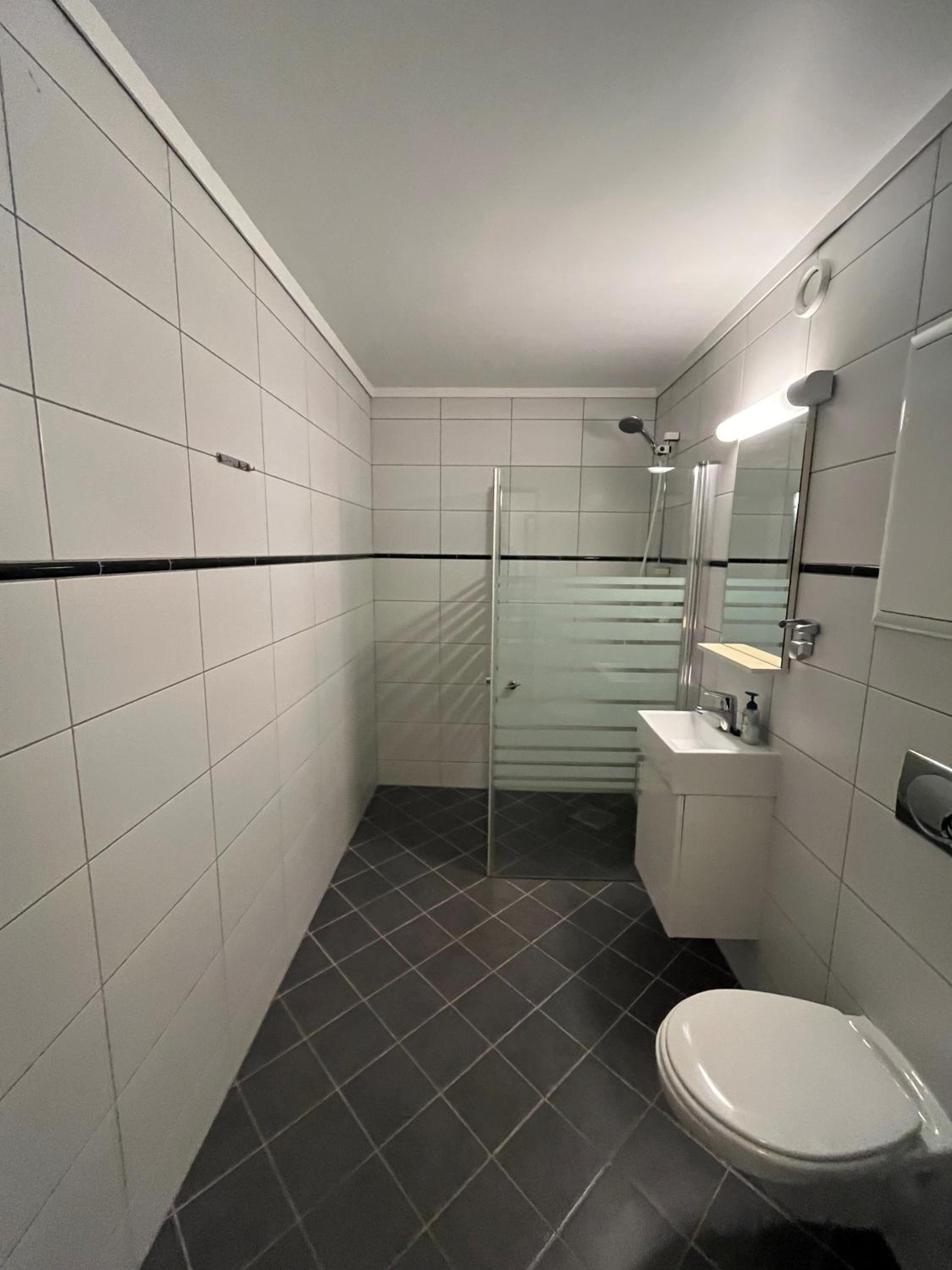 Two-Bedroom Apartment - Photo 4