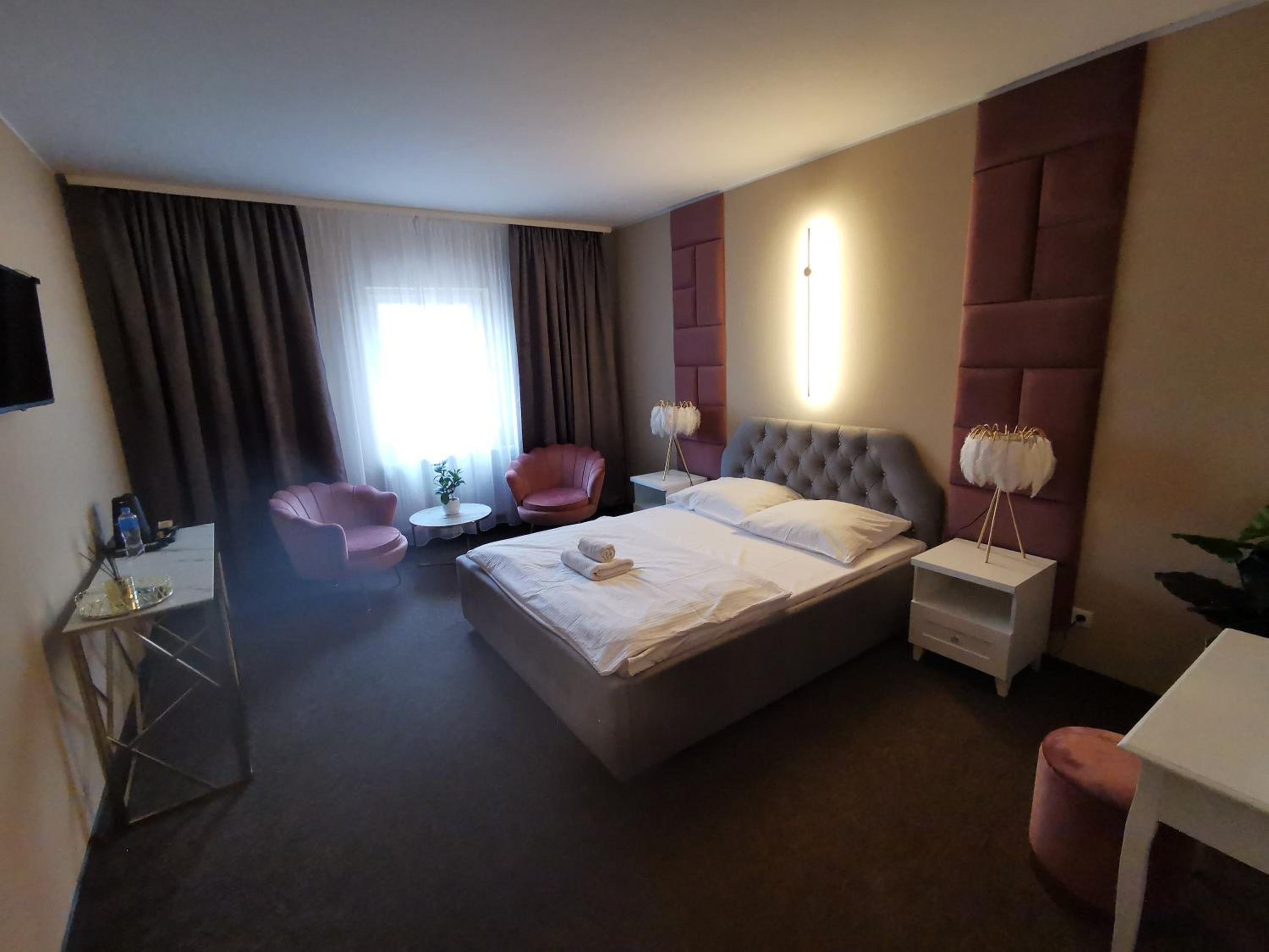 Single Room photo 3