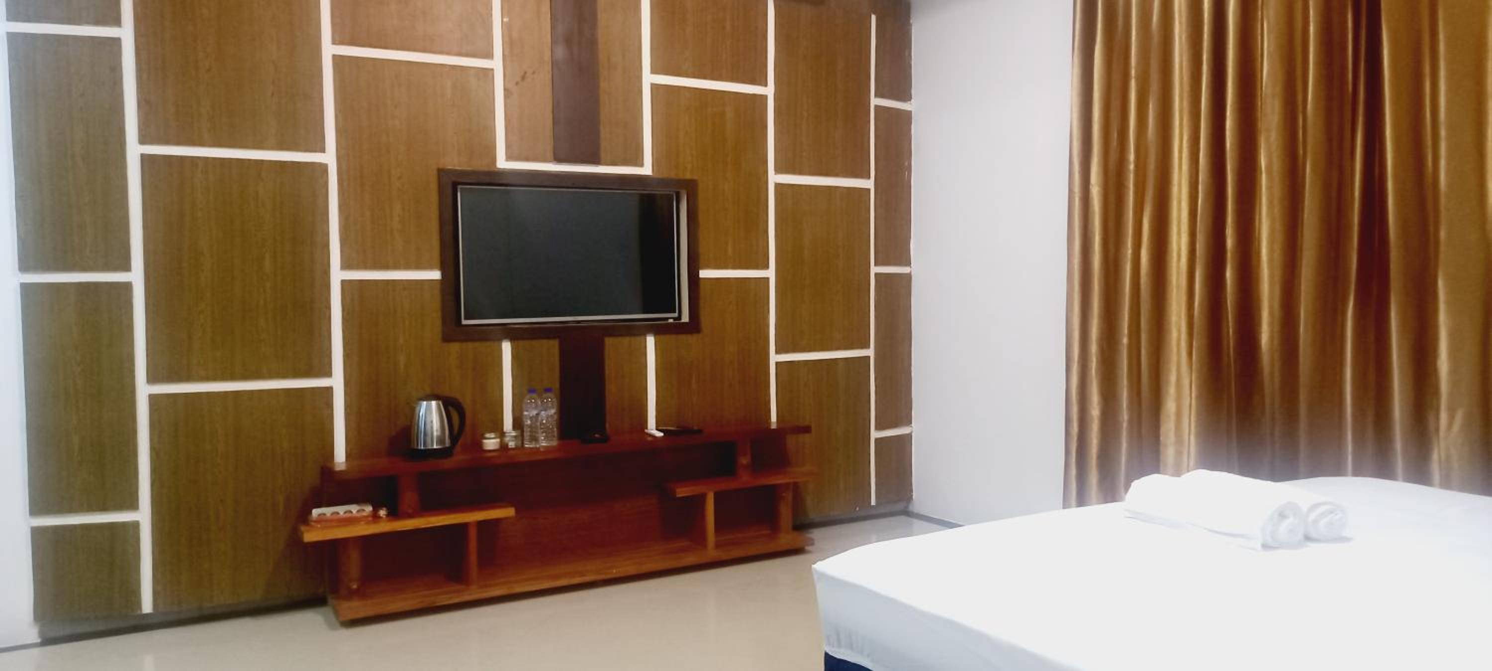 Deluxe Double Room photo 3