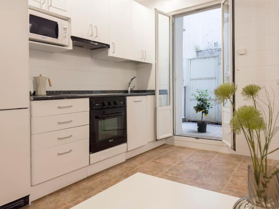 Two-Bedroom Apartment photo 2