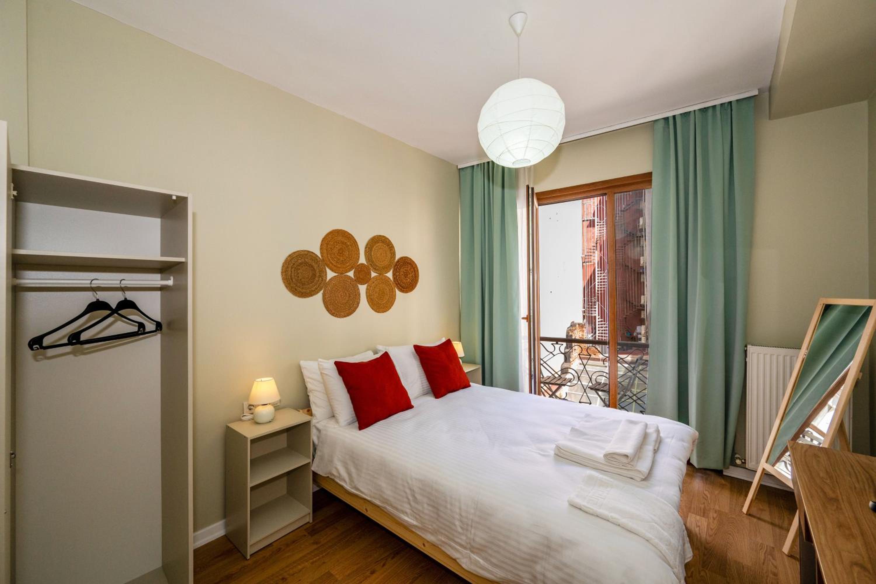 Deluxe Double Room With Balcony photo 1