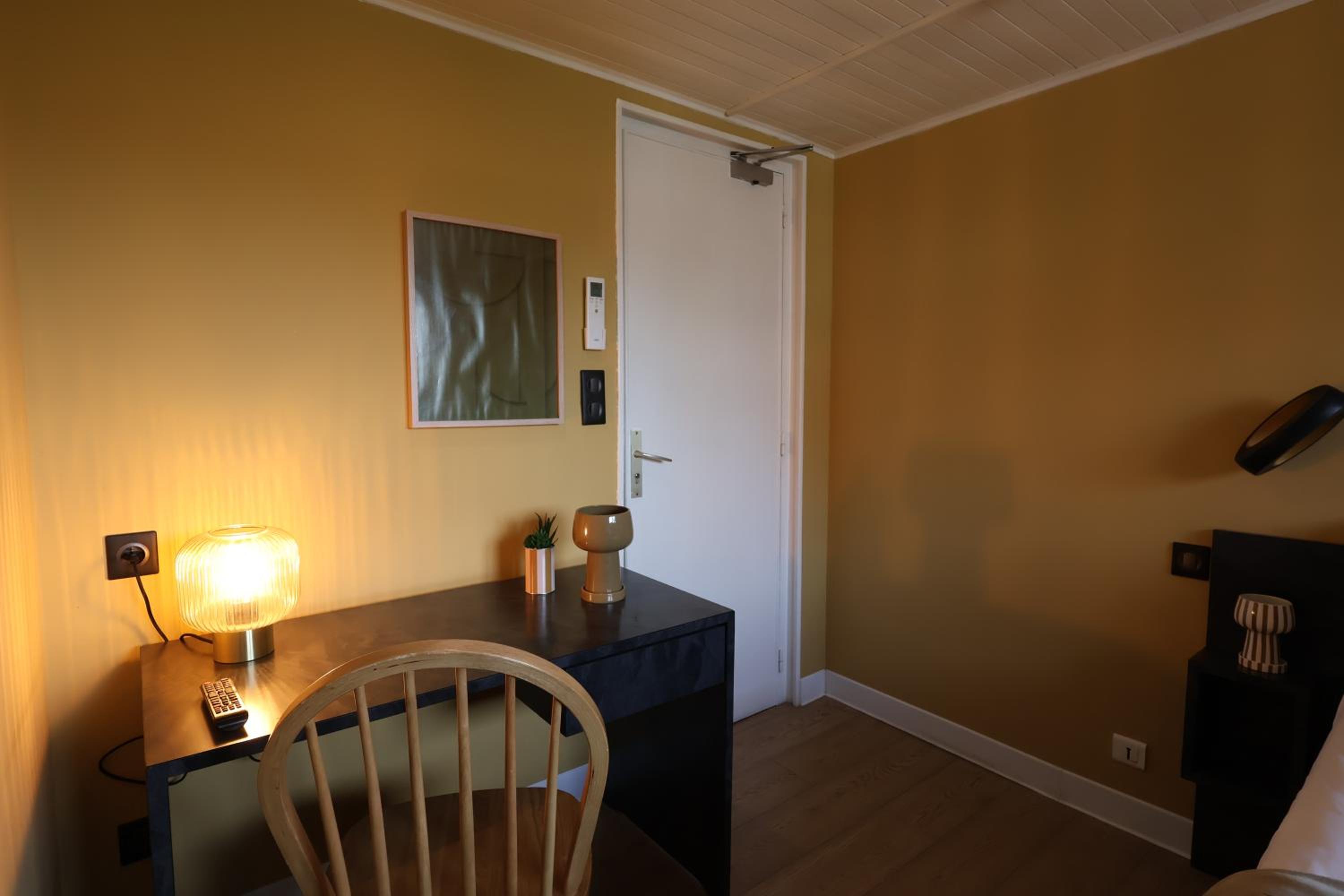 Double Room - Photo 20