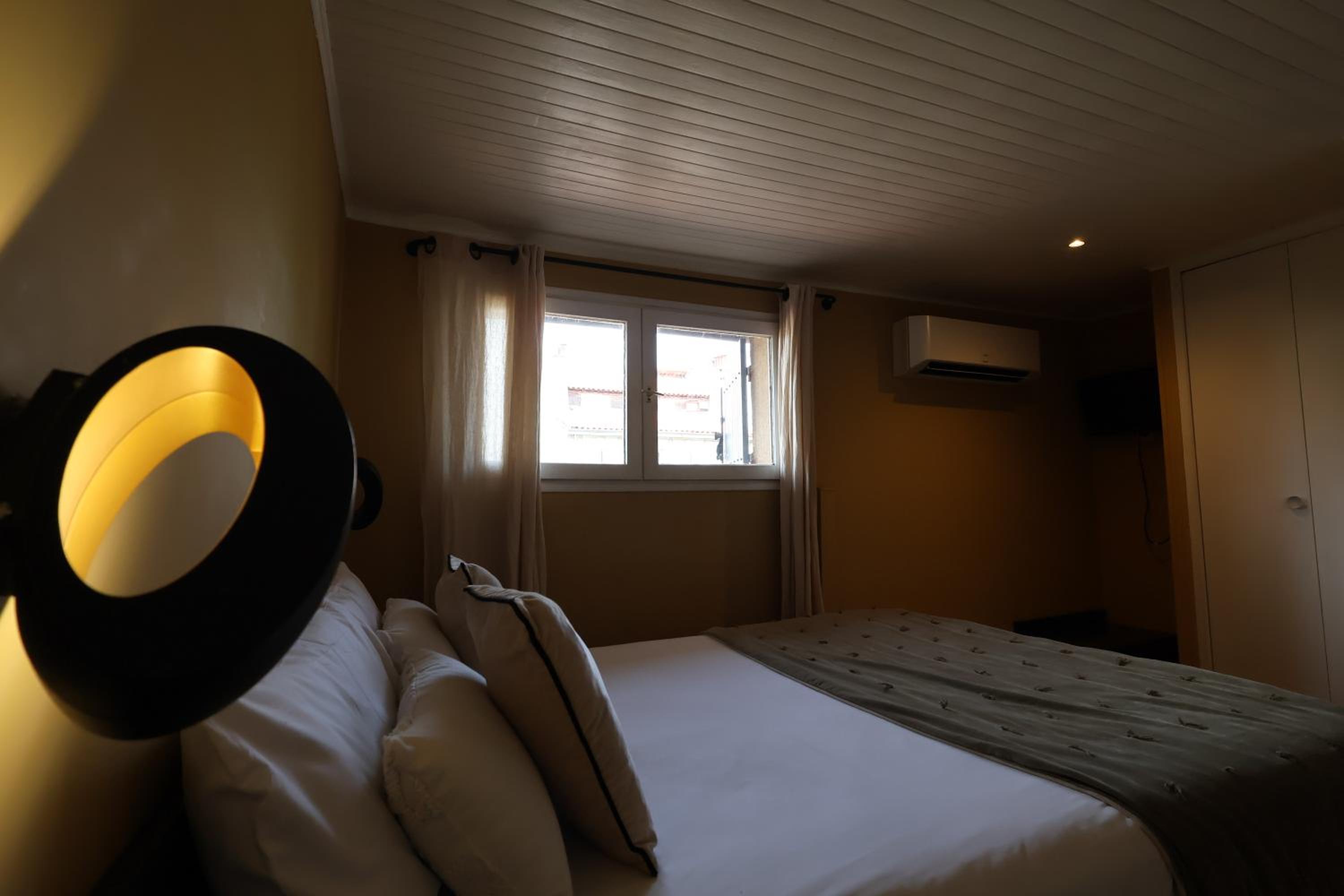 Double Room - Photo 19
