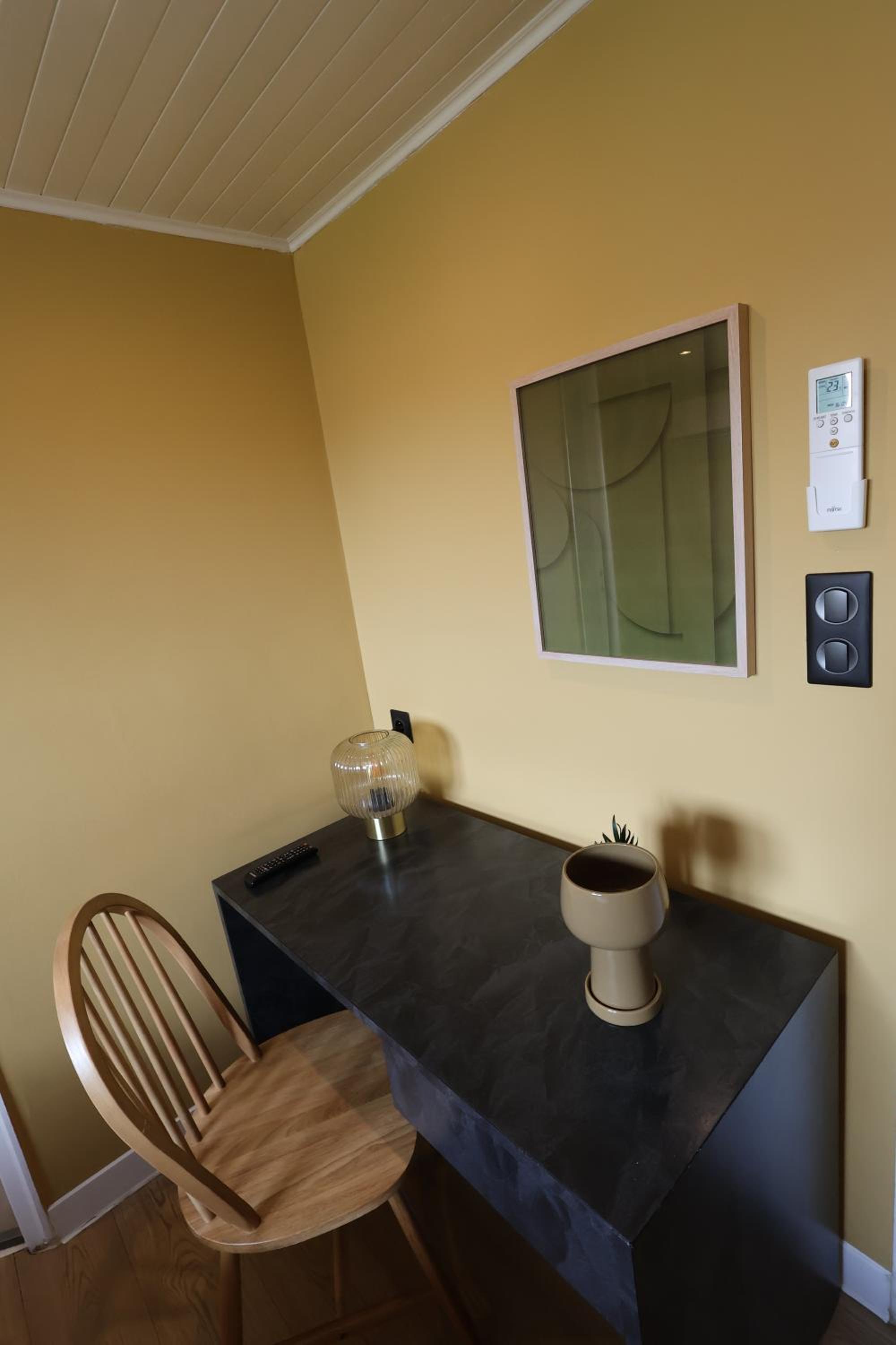 Double Room - Photo 13