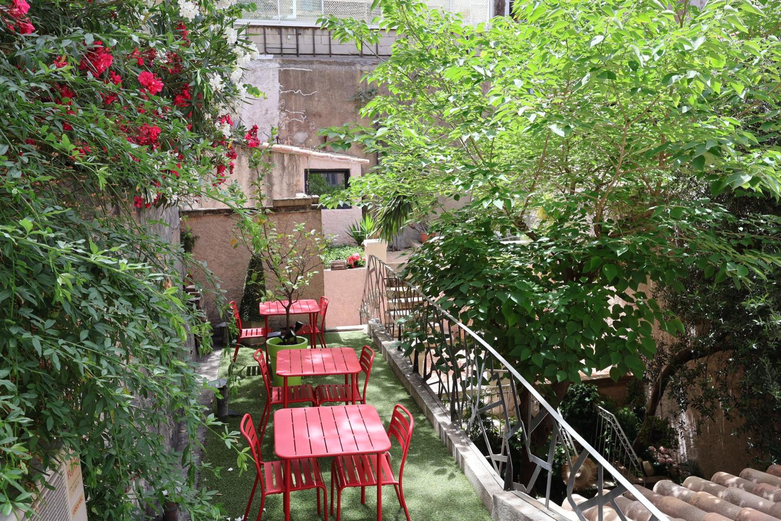 Comfort Double Room with Garden View - Photo 5