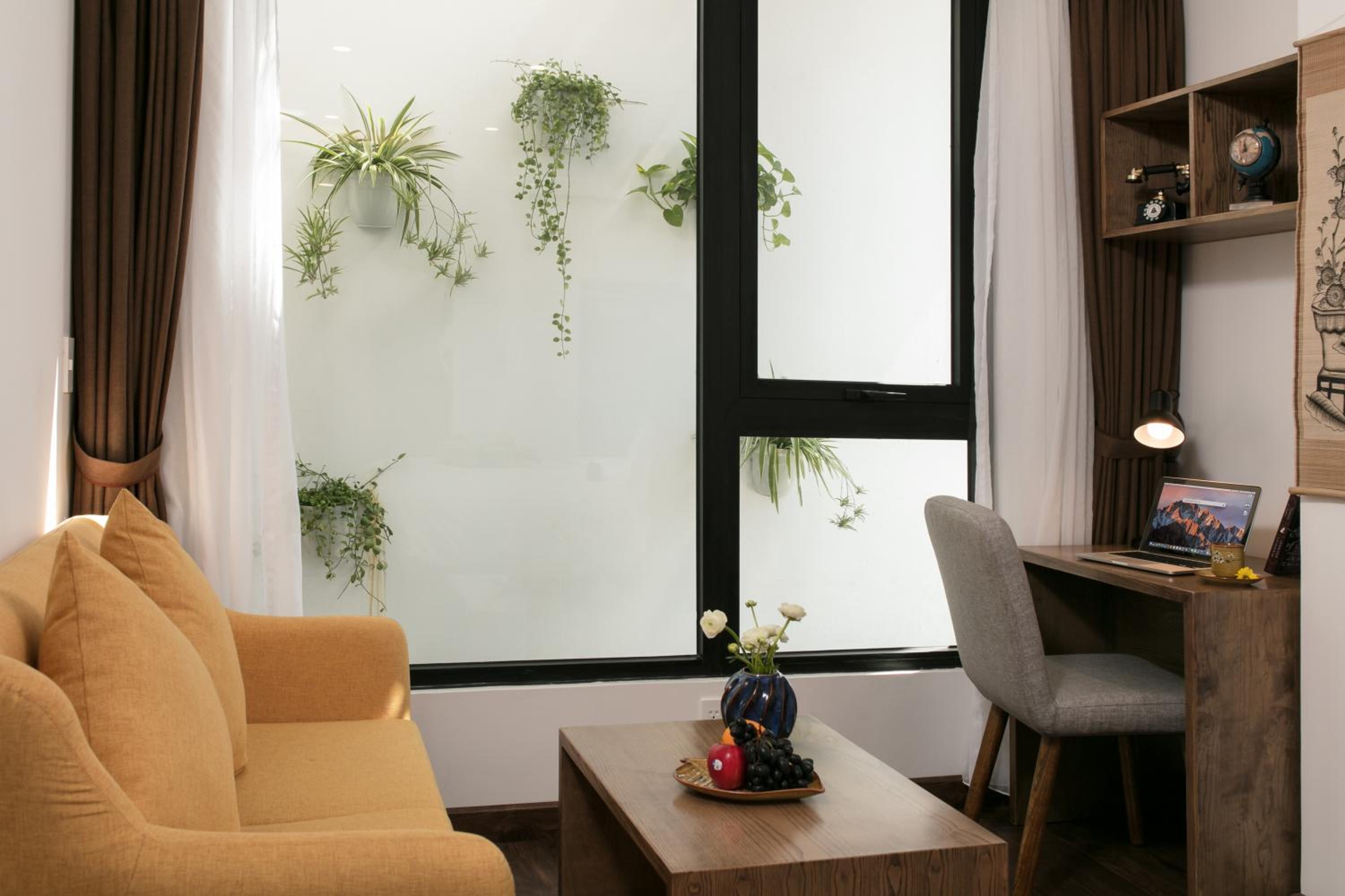 Superior King Studio with Window, Bathtub and Kitchen photo 3