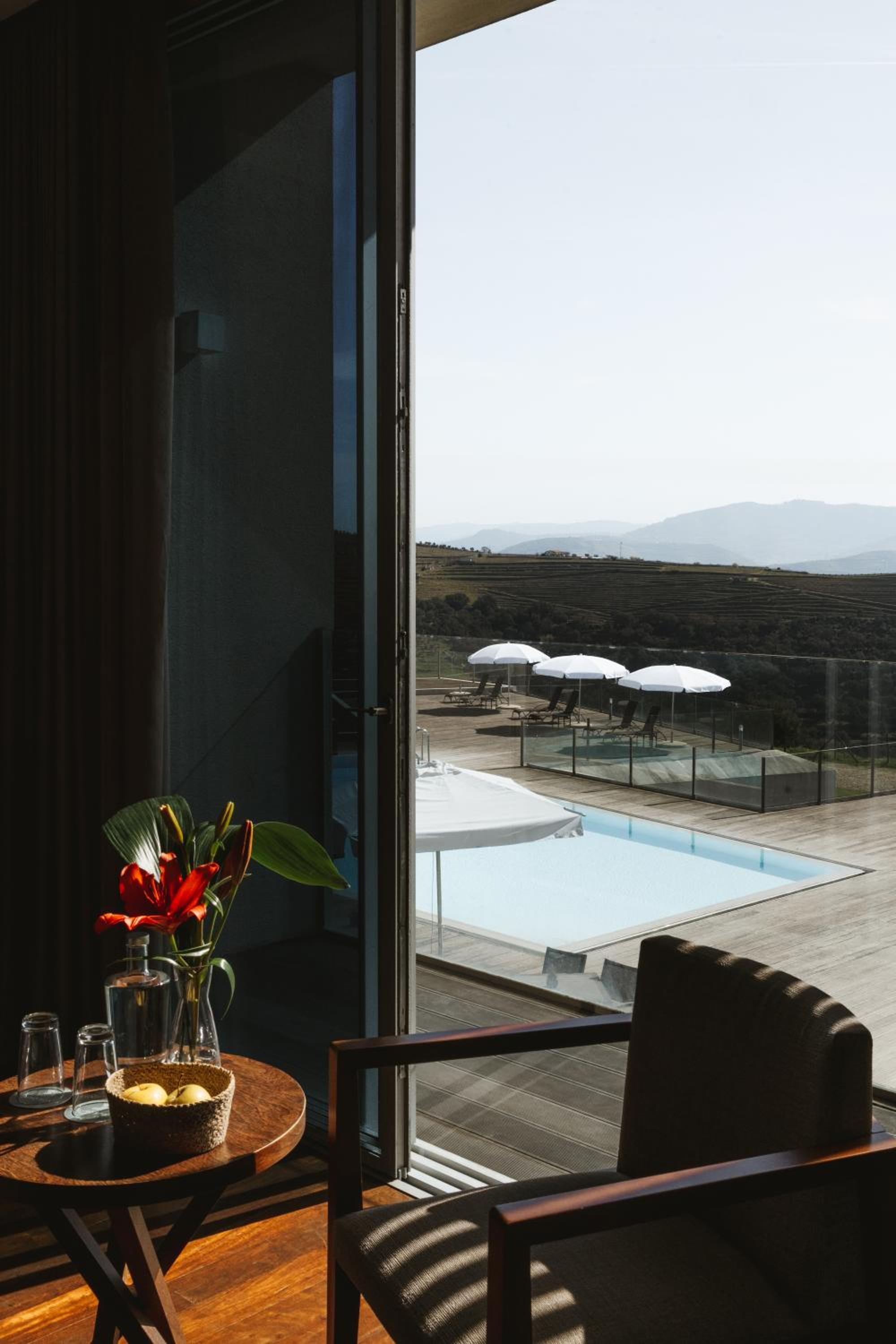 Twin/Double Room with Garden View - Photo 9