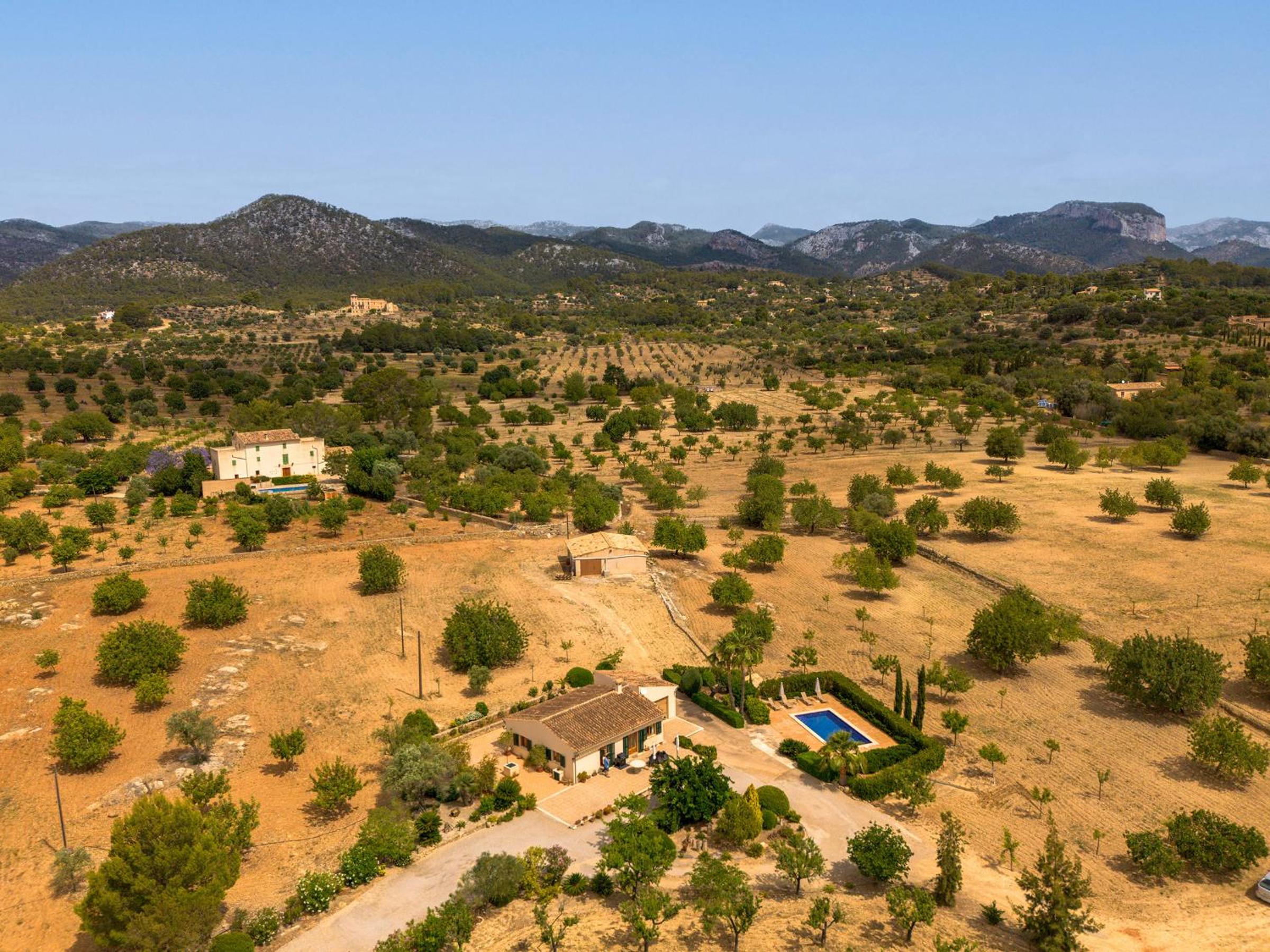 Villa with Private Pool photo 3