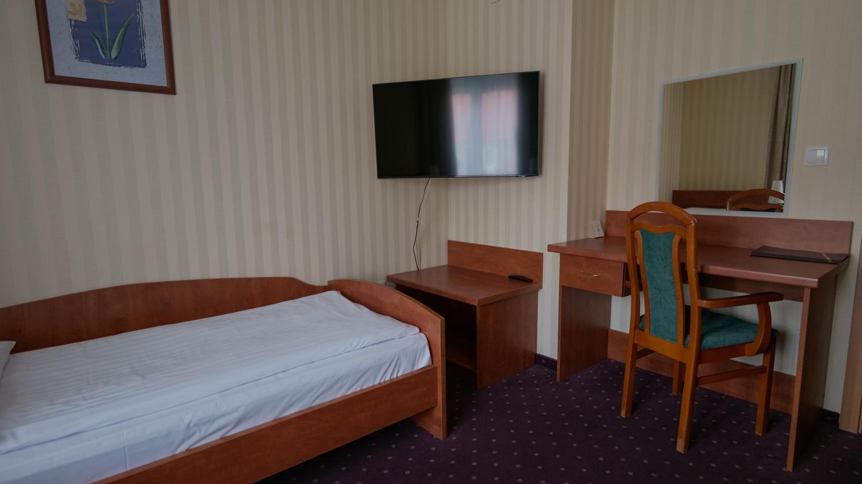 Single Room photo 3