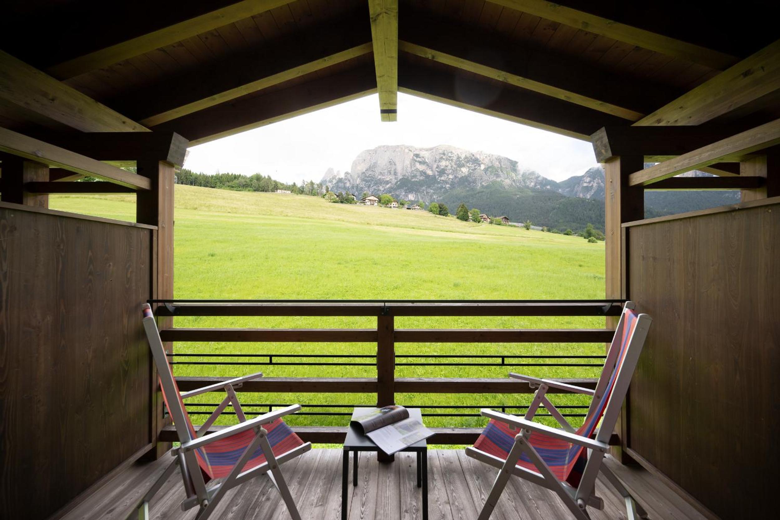 Two-Bedroom Suite with Balcony and Mountain View - Photo 6