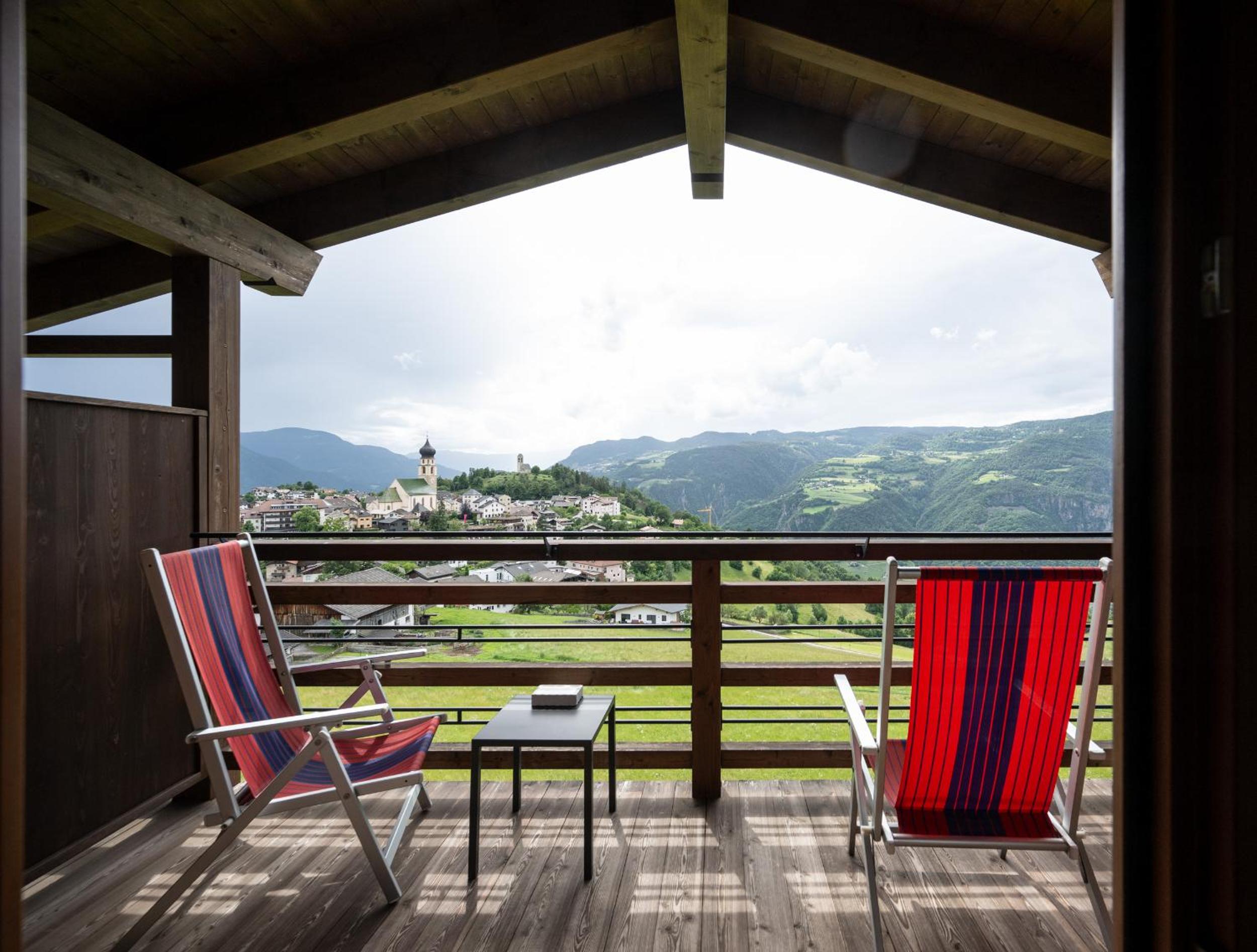 Two-Bedroom Suite with Balcony and Valley View - Photo 6