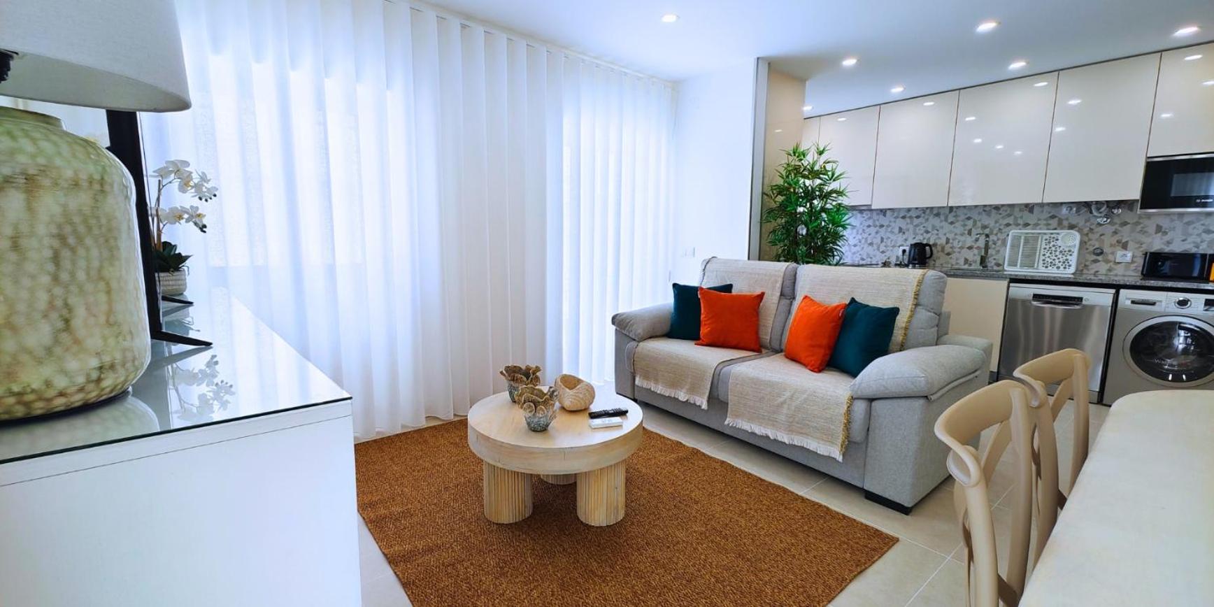 Two-Room Apartment - Photo 6