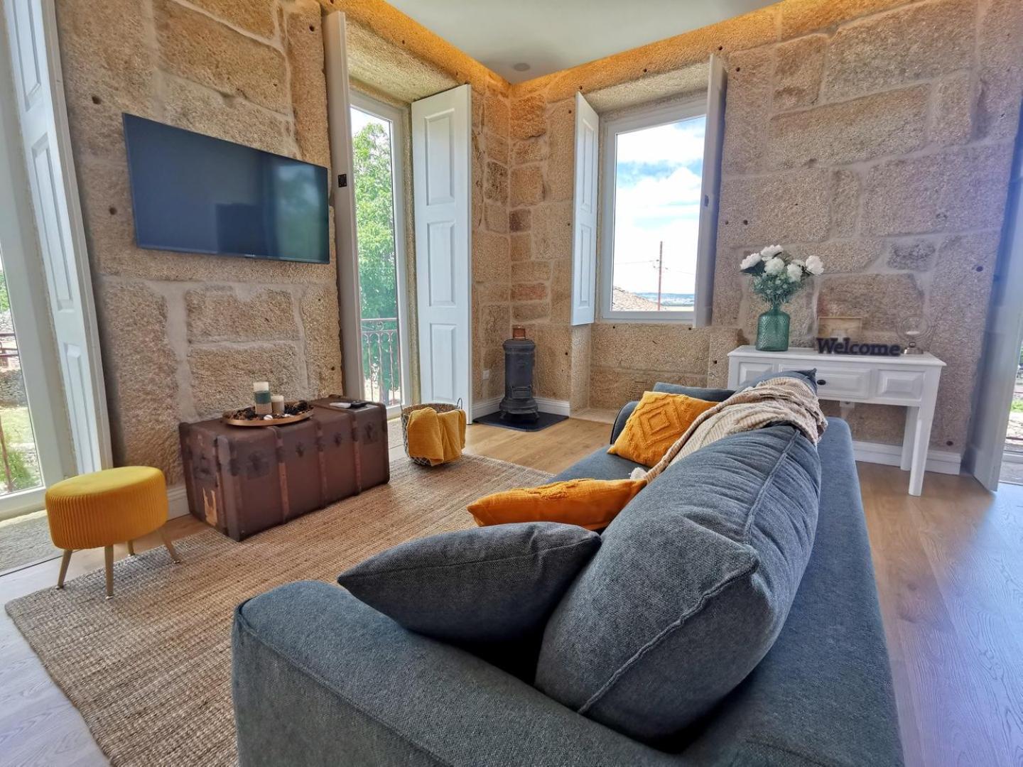 One-Bedroom House photo 3