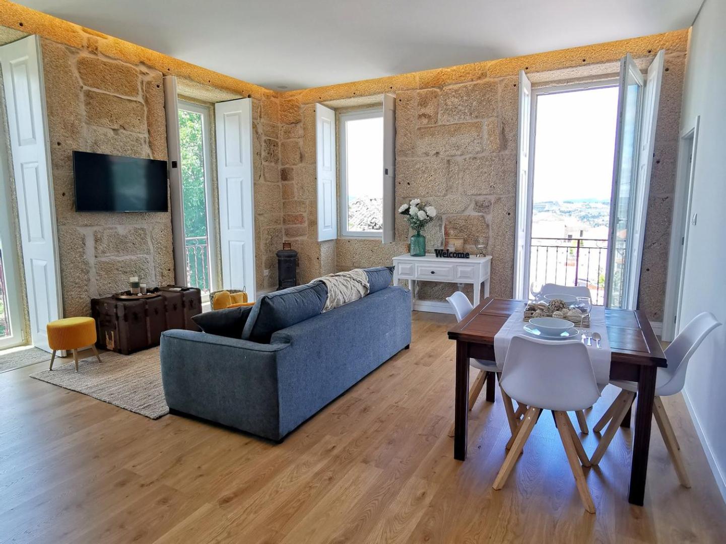 One-Bedroom House photo 1