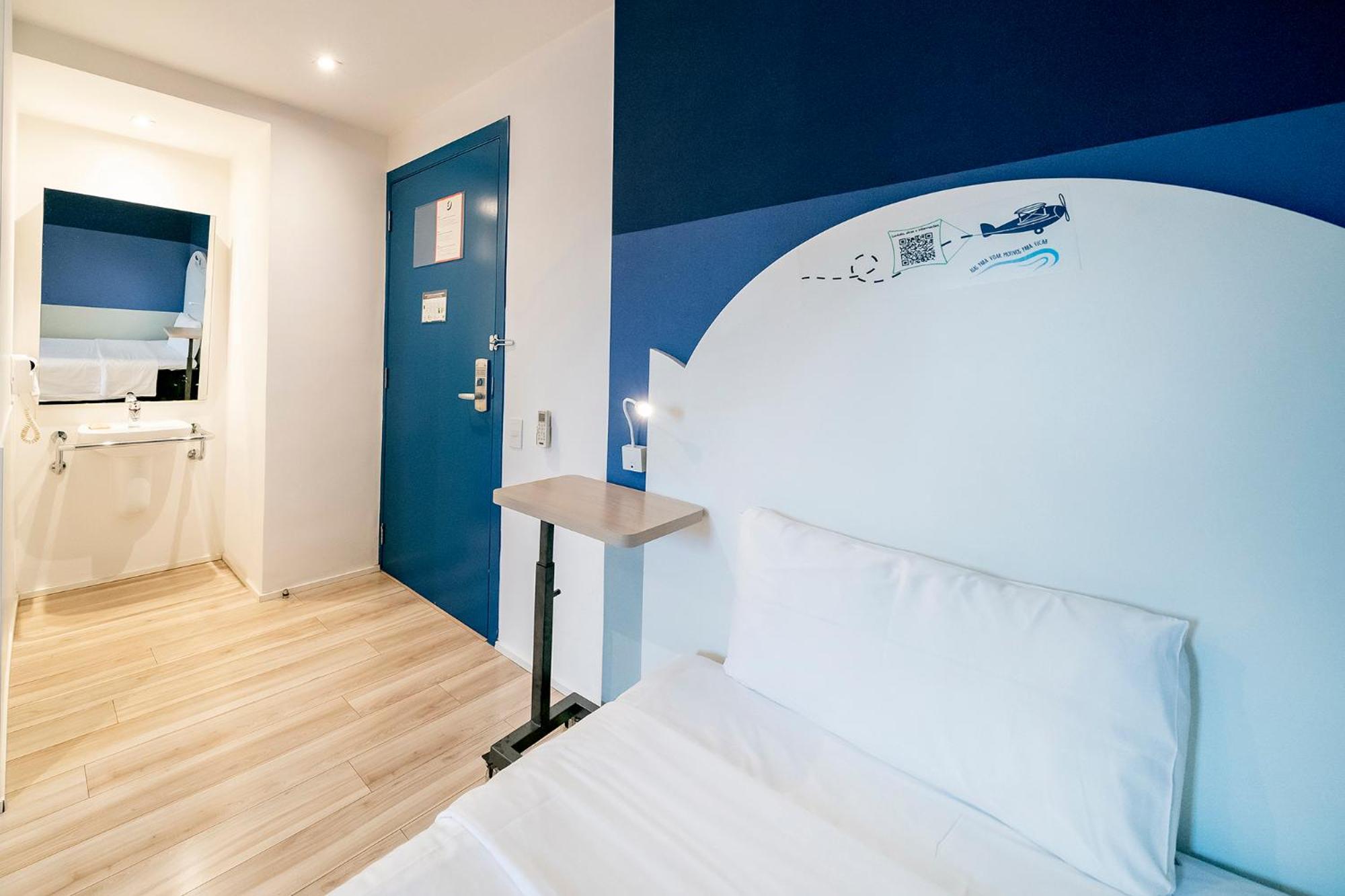 Single Apartment - Disability Access photo 3