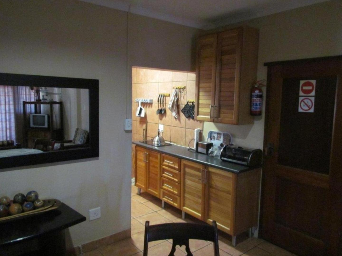 Economy Chalet photo 2