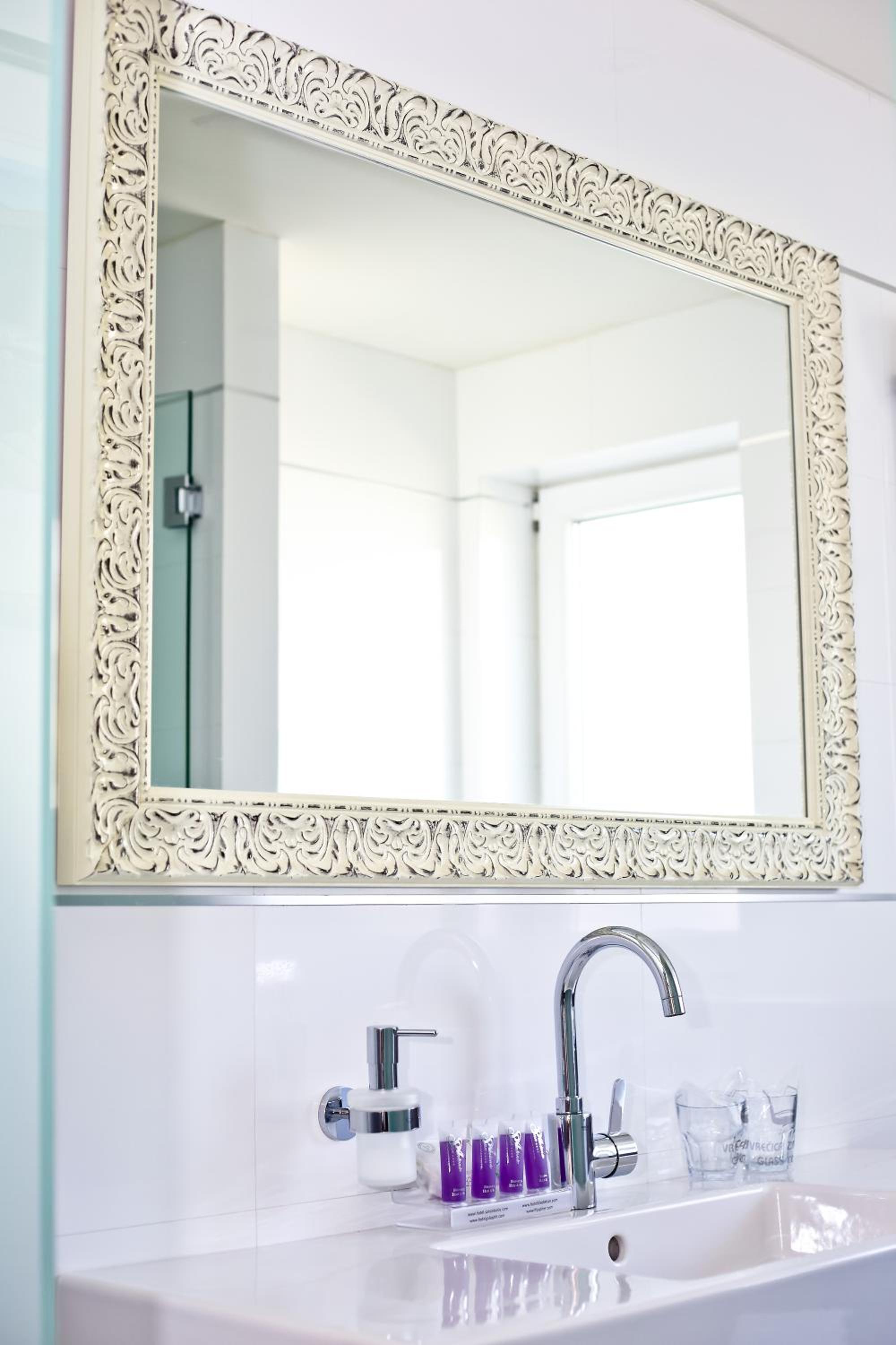 Classic Triple Room - Photo 4
