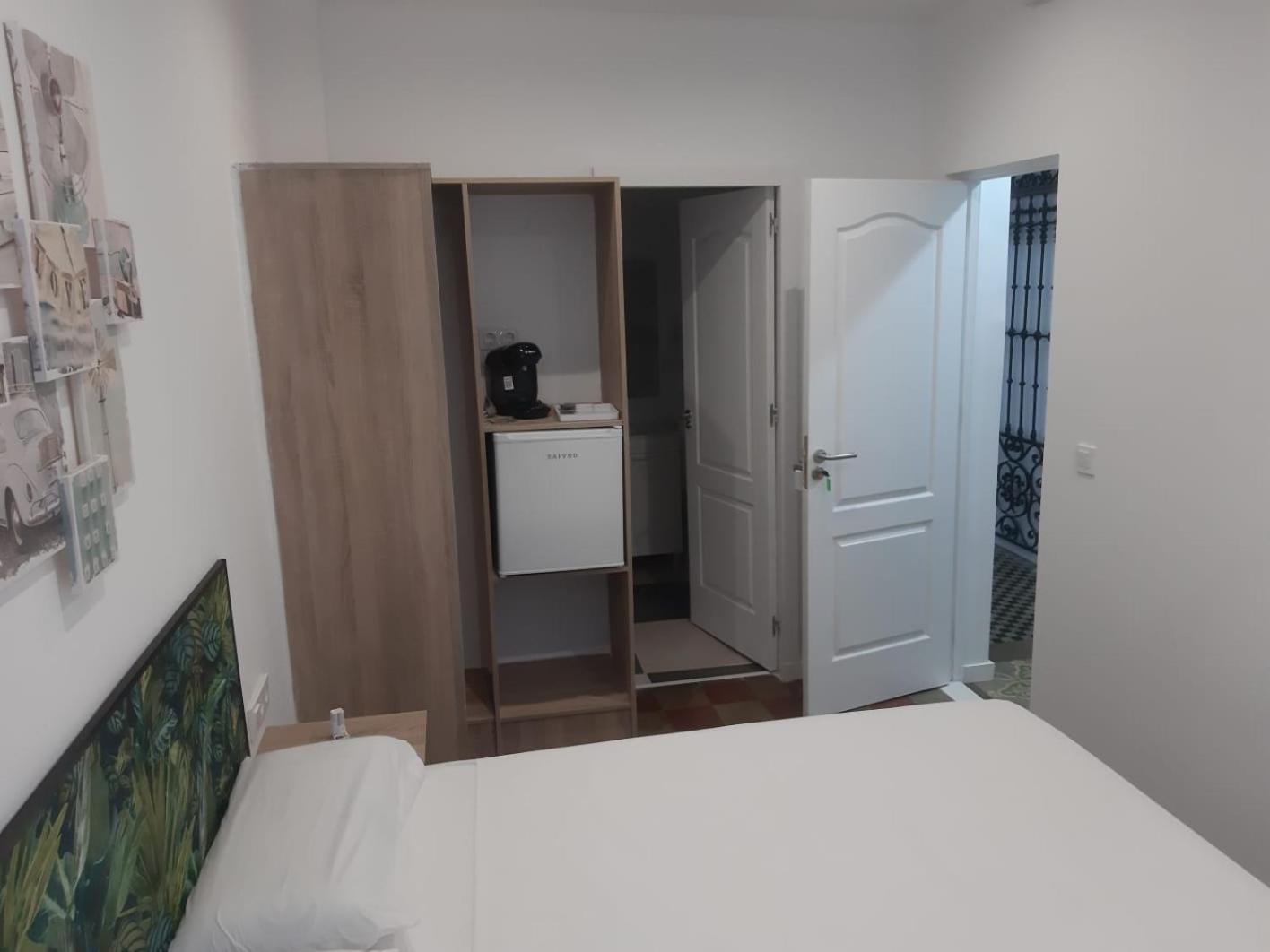 Standard Double Room photo 3