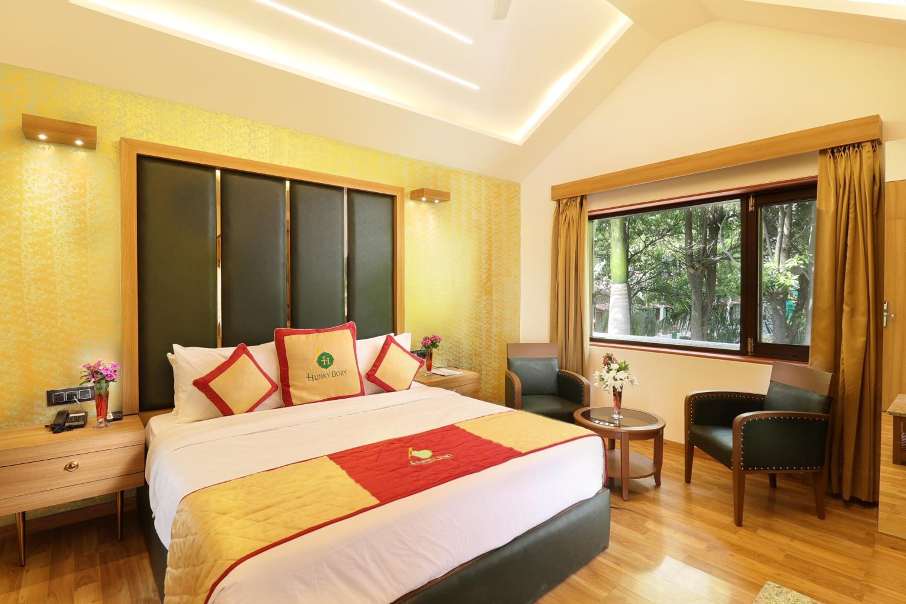 Double Room with Mountain View