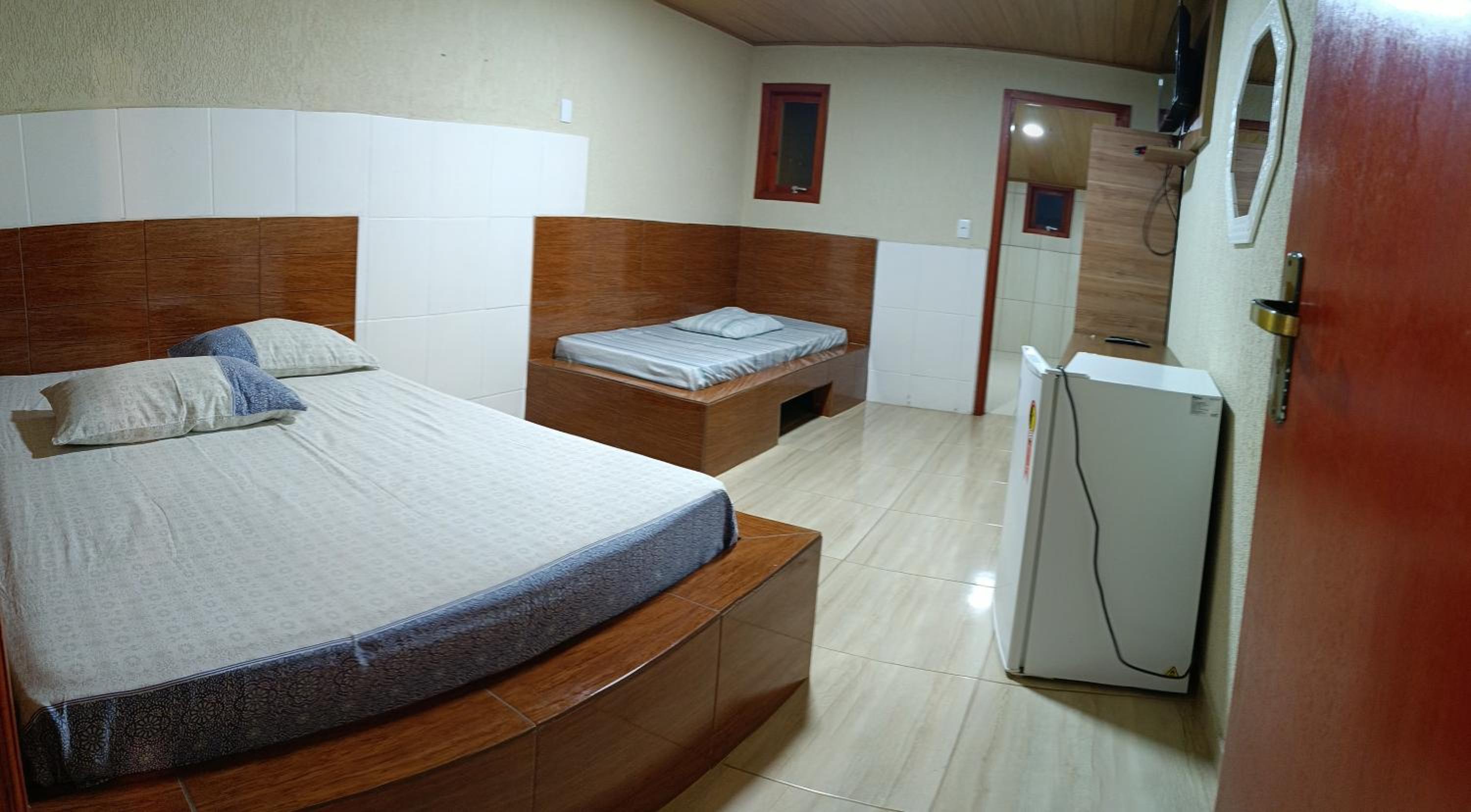 Deluxe Triple Room photo 2