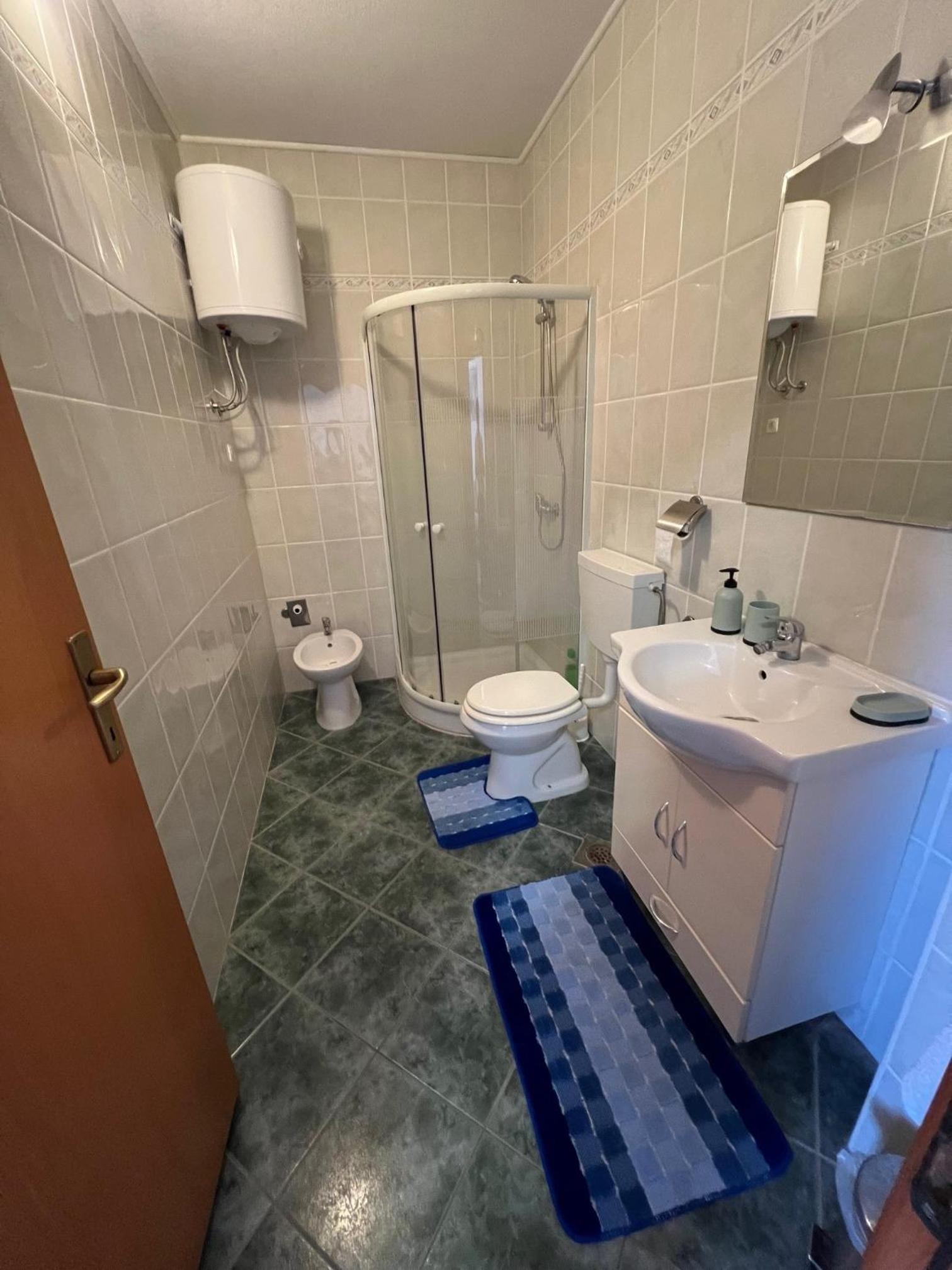 Two-Bedroom Apartment with Sea View photo 2