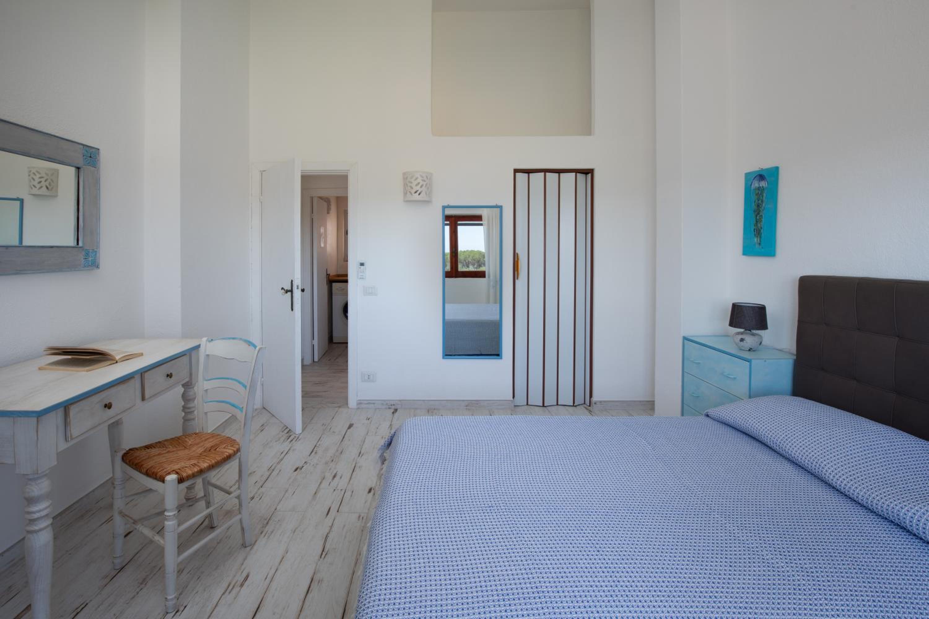 Two-Bedroom House photo 2