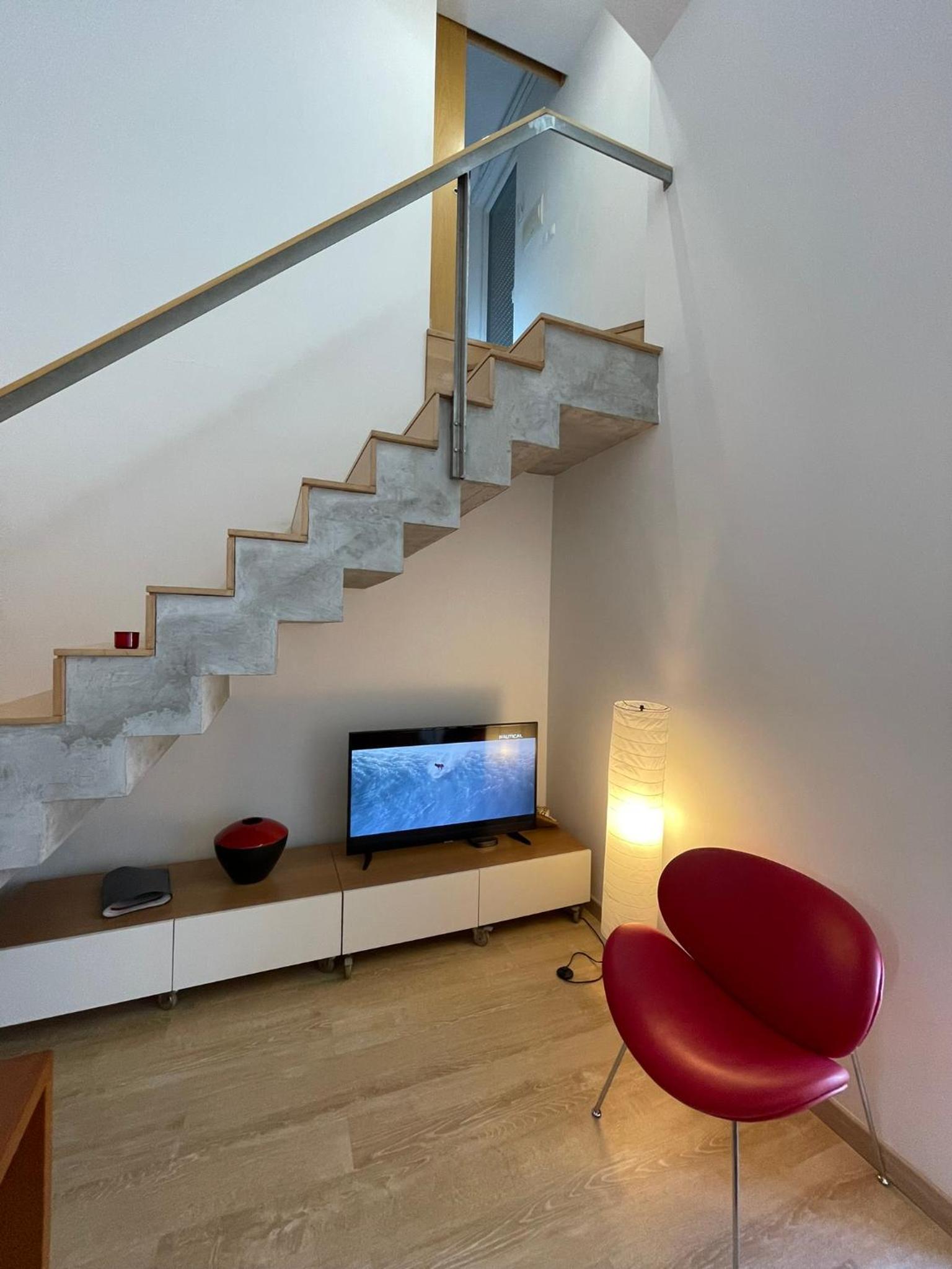 Two-Bedroom Apartment with Patio View photo 3